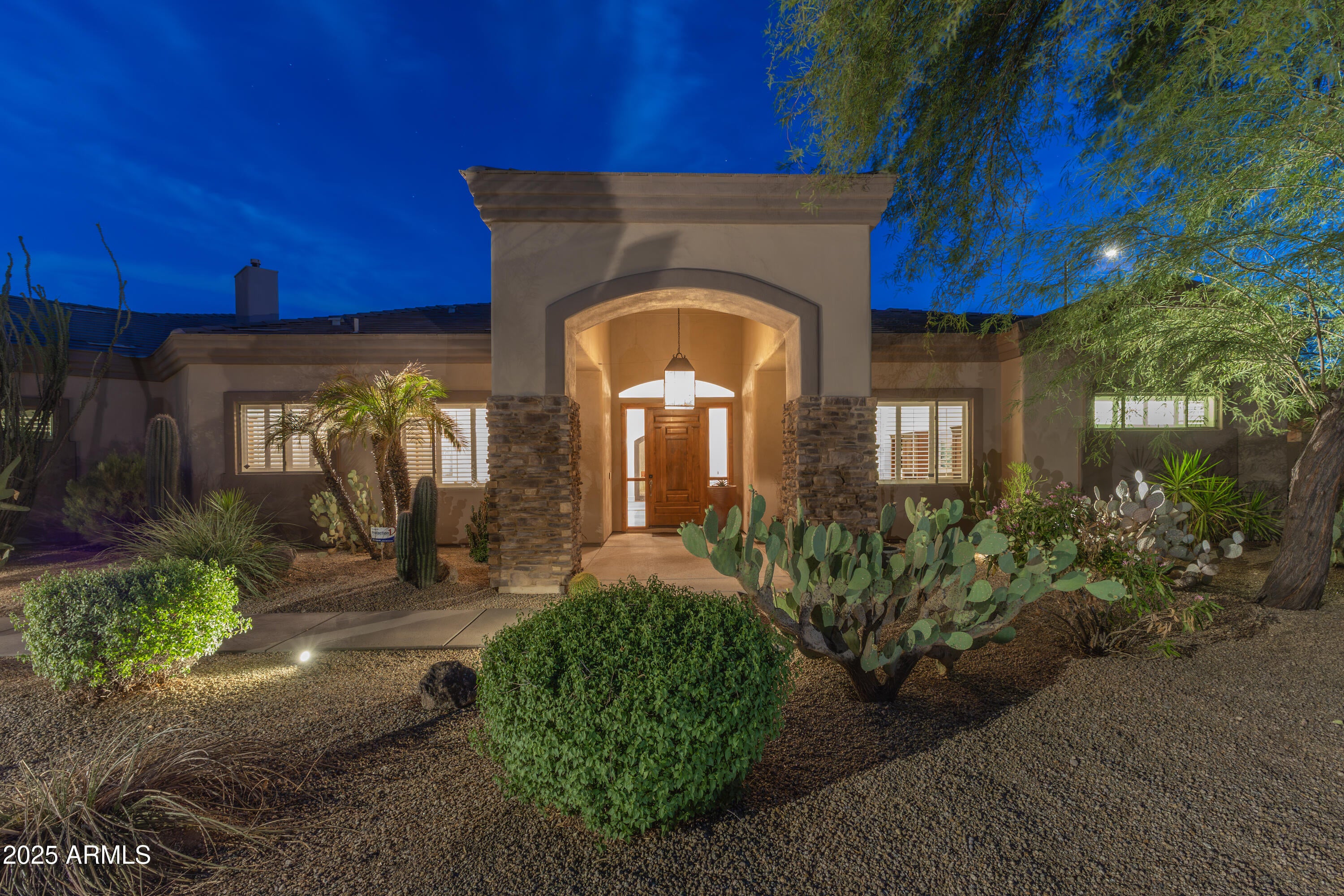 Scottsdale, Arizona, 85260, United States, 5 Bedrooms Bedrooms, ,5 BathroomsBathrooms,Residential,Active,1941373
