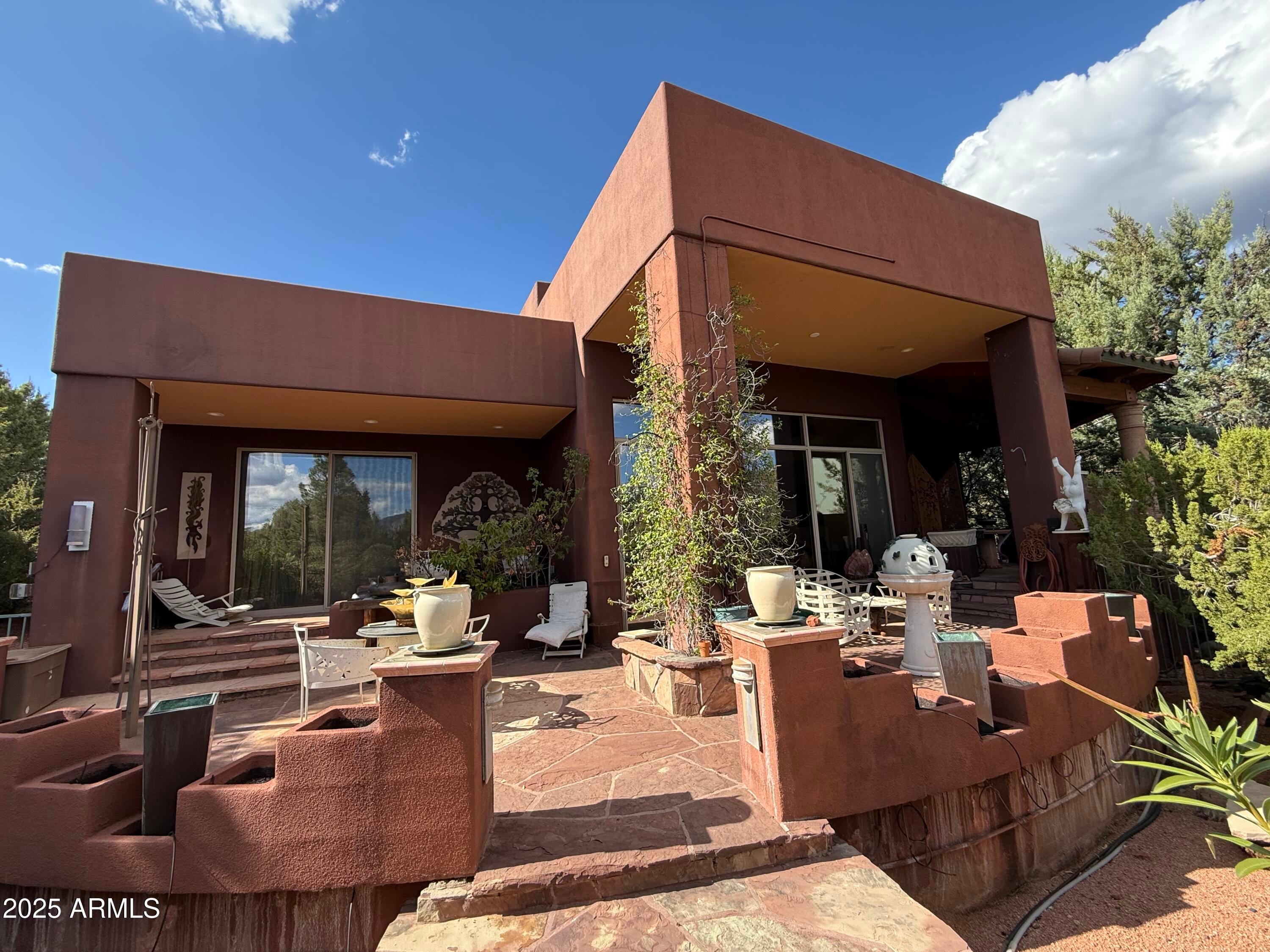 Sedona, Arizona, 86336, United States, 3 Bedrooms Bedrooms, ,3 BathroomsBathrooms,Residential,Active,1944285