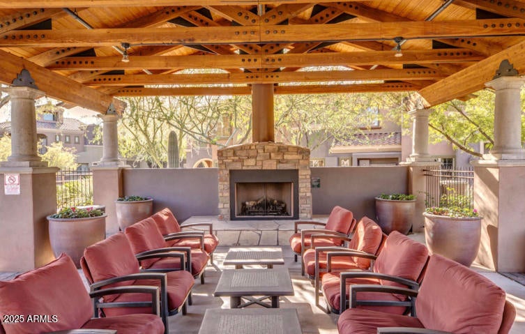 Phoenix, Arizona, 85050, United States, 4 Bedrooms Bedrooms, ,3 BathroomsBathrooms,Residential,Active,1973371