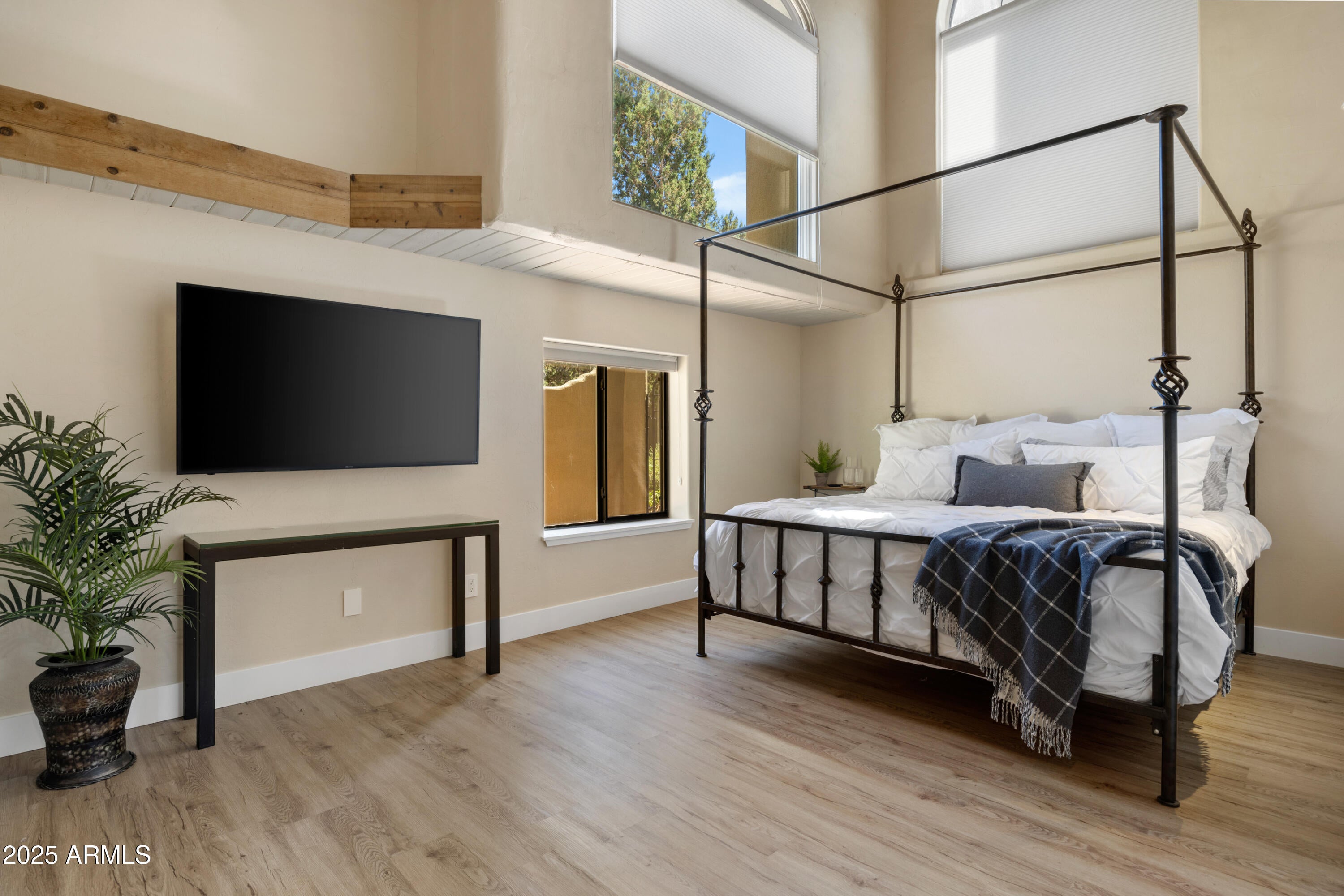 Sedona, Arizona, 86336, United States, 5 Bedrooms Bedrooms, ,5 BathroomsBathrooms,Residential,Active,1995283