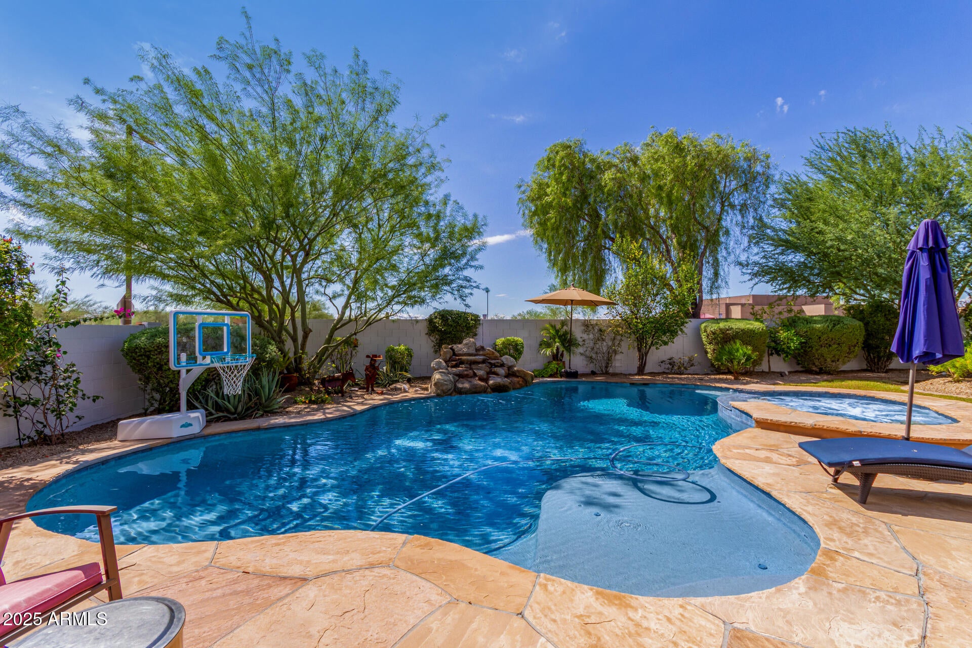 Phoenix, Arizona, 85085, United States, 5 Bedrooms Bedrooms, ,4 BathroomsBathrooms,Residential,Active,1959961