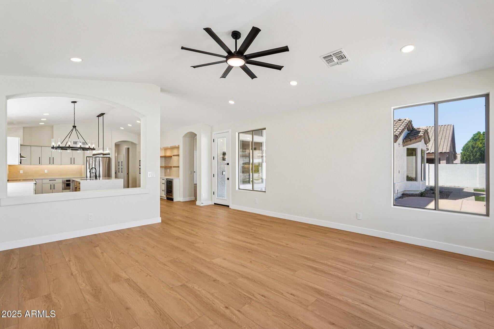 Glendale, Arizona, 85308, United States, 5 Bedrooms Bedrooms, ,4 BathroomsBathrooms,Residential,Active,1945319