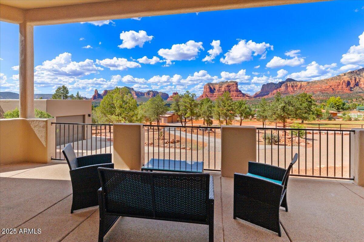 Sedona, Arizona, 86351, United States, 5 Bedrooms Bedrooms, ,6 BathroomsBathrooms,Residential,Active,1944107