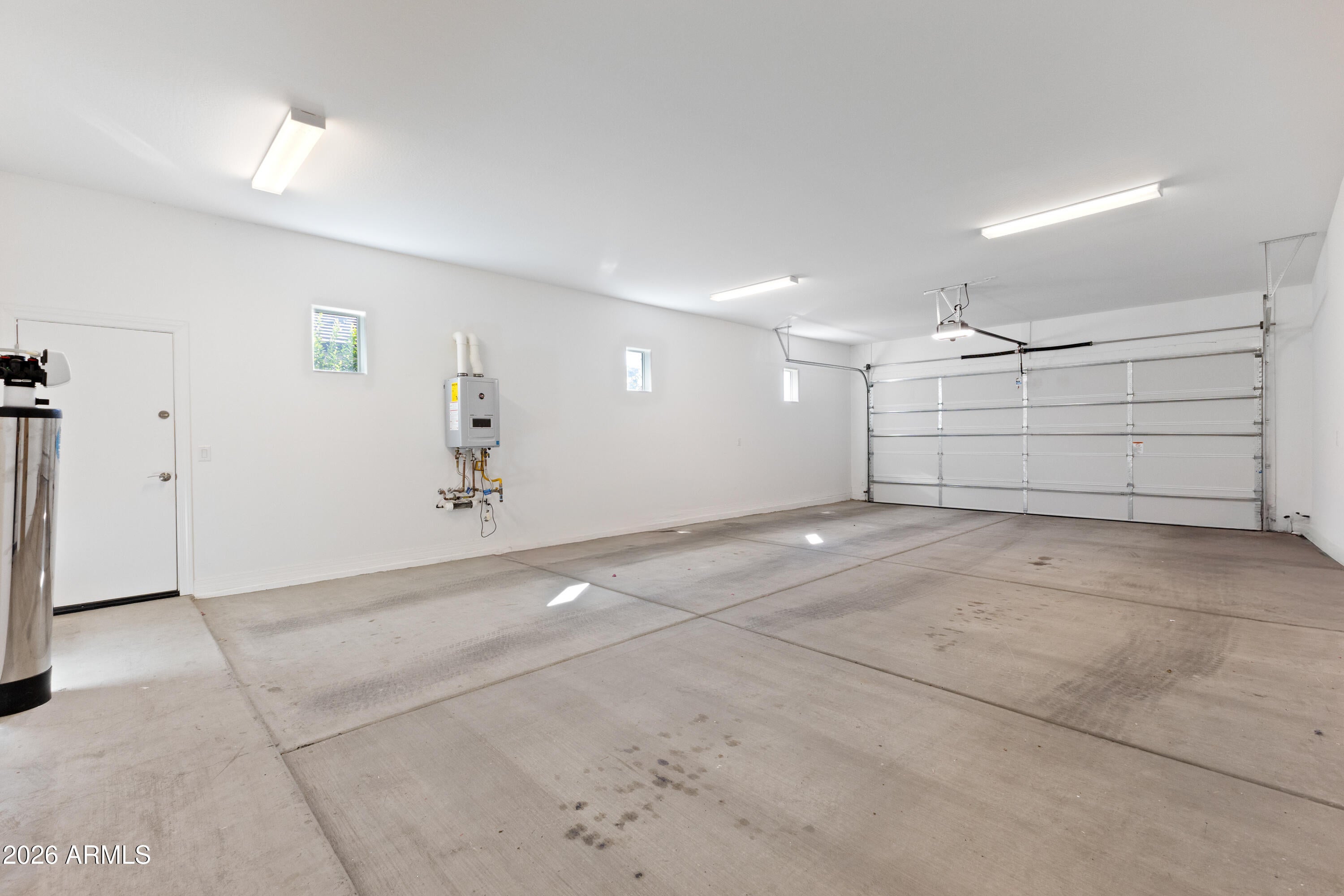 Cave Creek, Arizona, 85331, United States, 4 Bedrooms Bedrooms, ,4 BathroomsBathrooms,Residential,Active,2011415