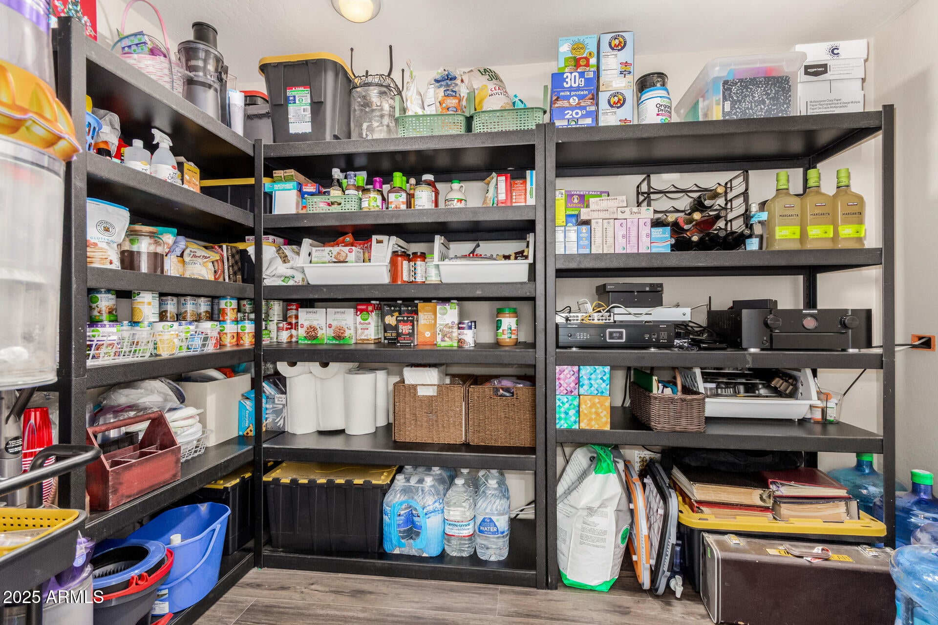 Phoenix, Arizona, 85085, United States, 5 Bedrooms Bedrooms, ,4 BathroomsBathrooms,Residential,Active,1959961