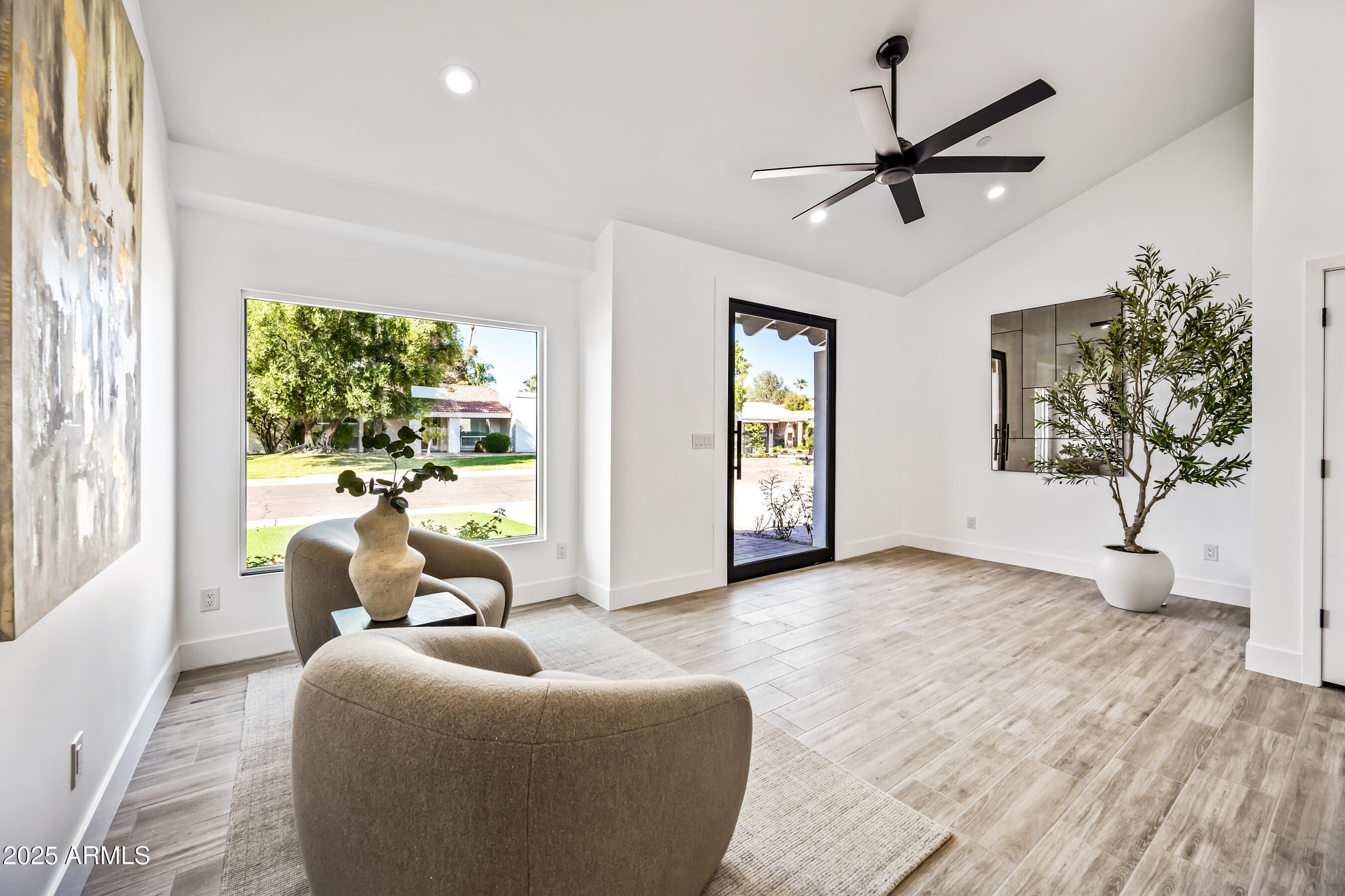 Scottsdale, Arizona, 85258, United States, 4 Bedrooms Bedrooms, ,4 BathroomsBathrooms,Residential,Active,1994950