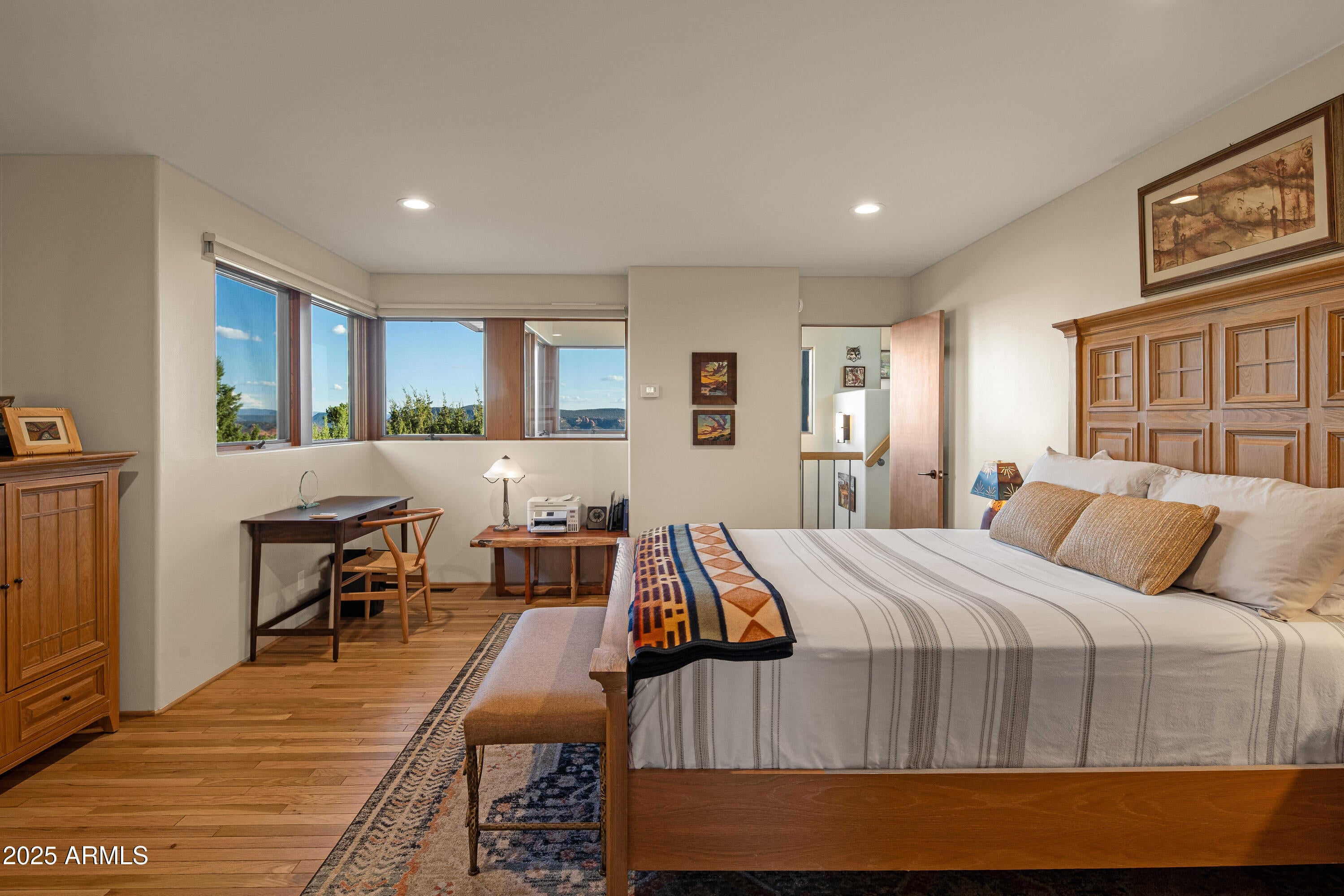 Sedona, Arizona, 86336, United States, 3 Bedrooms Bedrooms, ,4 BathroomsBathrooms,Residential,Active,1946525