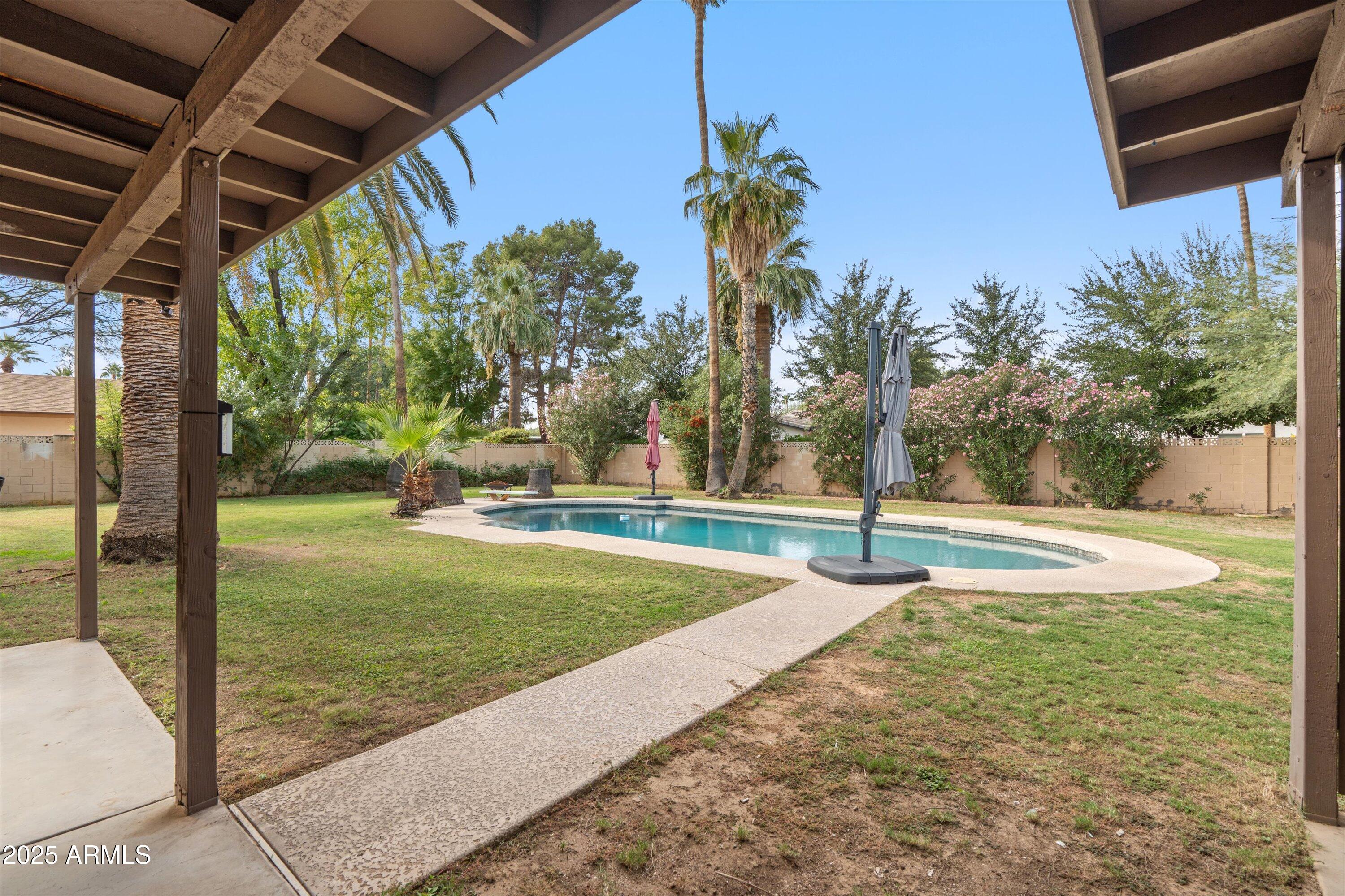 Scottsdale, Arizona, 85254, United States, 4 Bedrooms Bedrooms, ,3 BathroomsBathrooms,Residential,Contingent,2006859