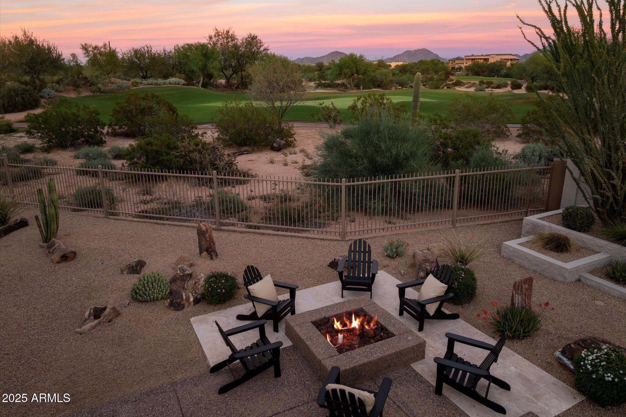 Phoenix, Arizona, 85054, United States, 4 Bedrooms Bedrooms, ,3 BathroomsBathrooms,Residential,Active,2008269