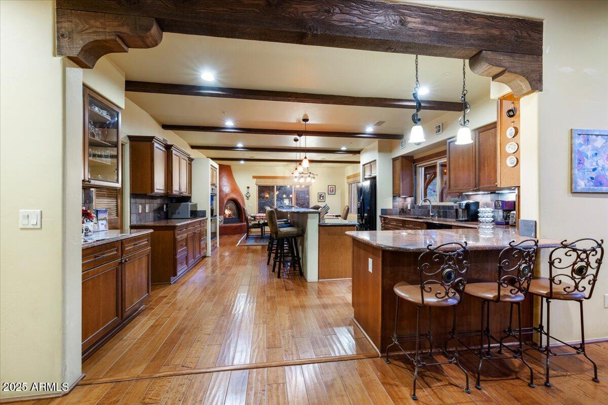 Sedona, Arizona, 86351, United States, 5 Bedrooms Bedrooms, ,5 BathroomsBathrooms,Residential,Active,1951787