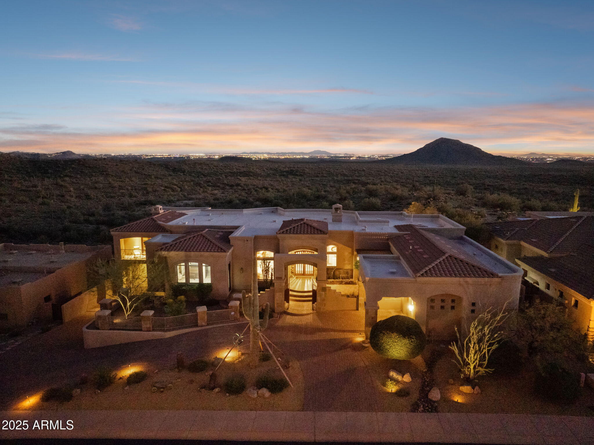 Fountain Hills, Arizona, 85268, United States, 4 Bedrooms Bedrooms, ,5 BathroomsBathrooms,Residential,Active,2003567