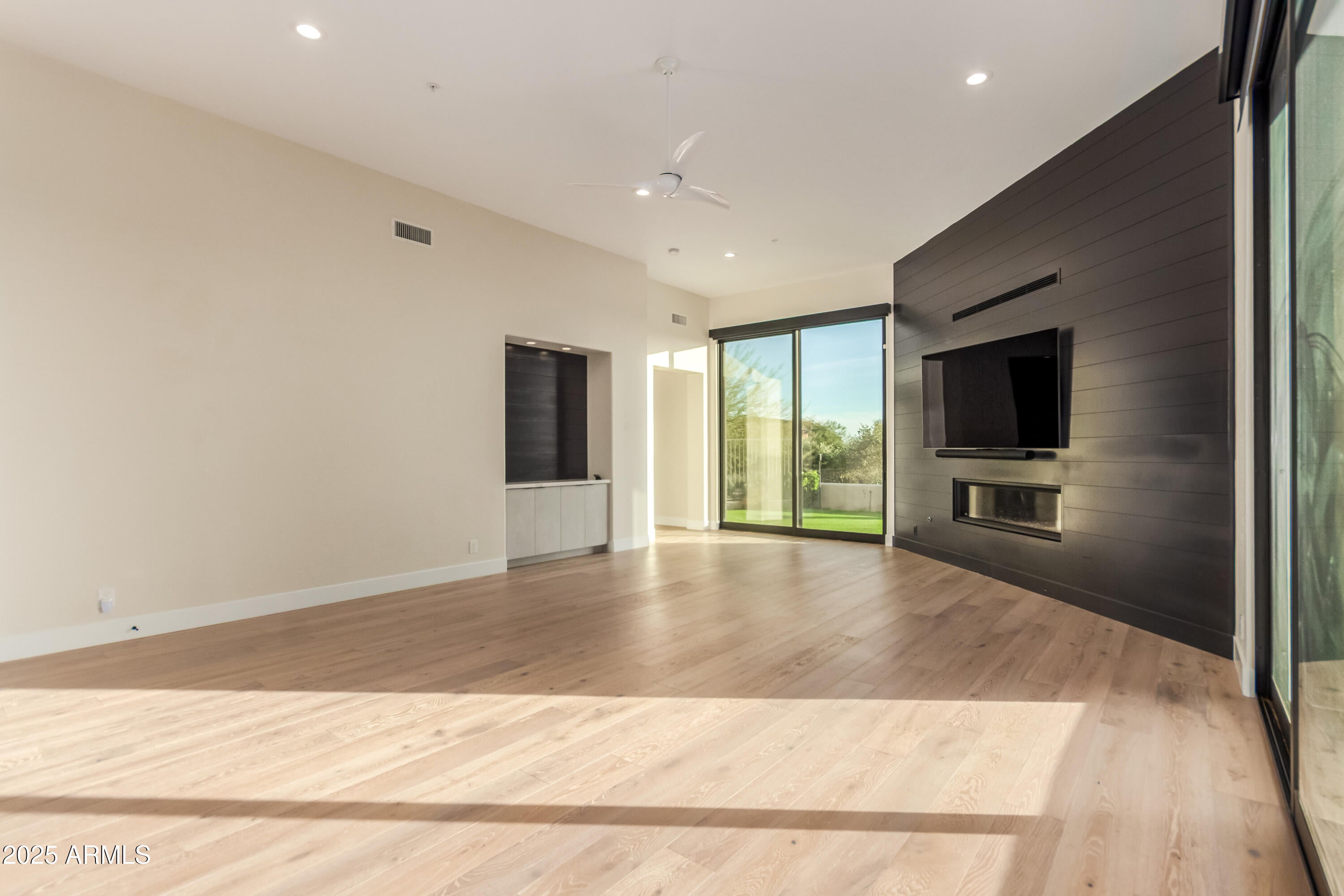 Scottsdale, Arizona, 85255, United States, 4 Bedrooms Bedrooms, ,5 BathroomsBathrooms,Residential,Active,1905070