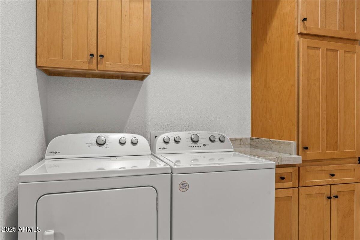 Glendale, Arizona, 85308, United States, 5 Bedrooms Bedrooms, ,4 BathroomsBathrooms,Residential,Active,1964279