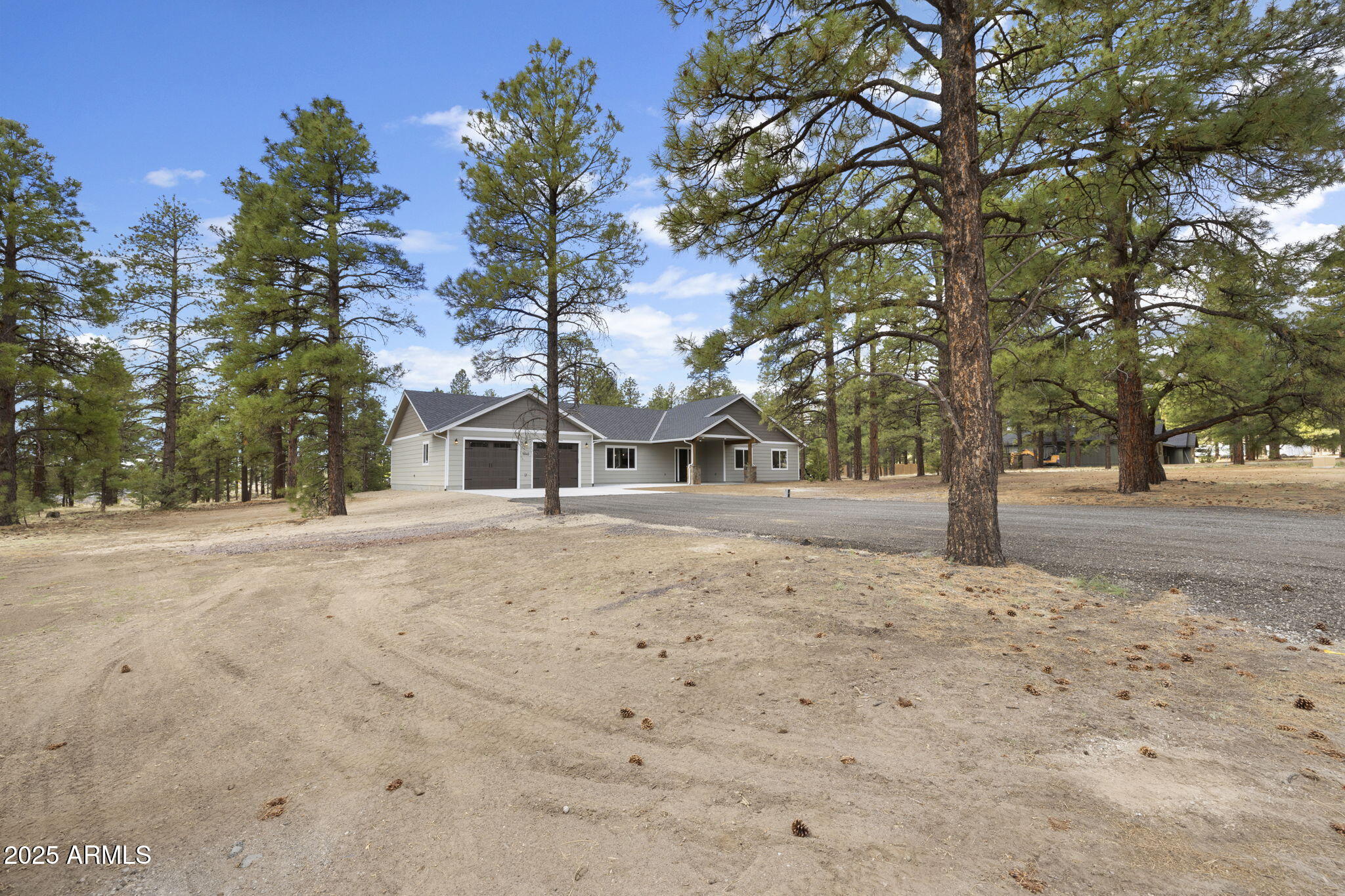 Flagstaff, Arizona, 86004, United States, 4 Bedrooms Bedrooms, ,2 BathroomsBathrooms,Residential,Active,1914817