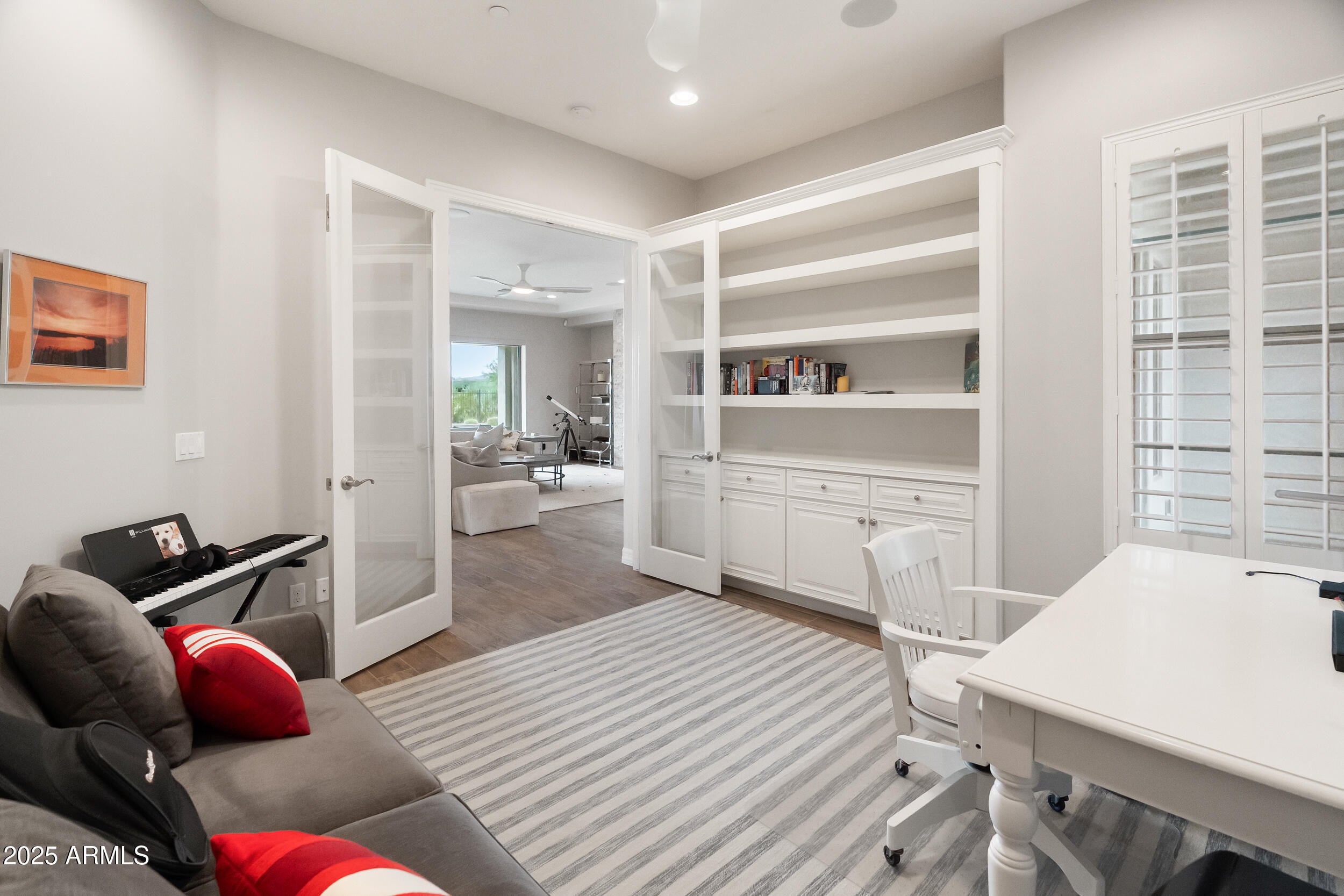 Peoria, Arizona, 85383, United States, 3 Bedrooms Bedrooms, ,3 BathroomsBathrooms,Residential,Active,1953258