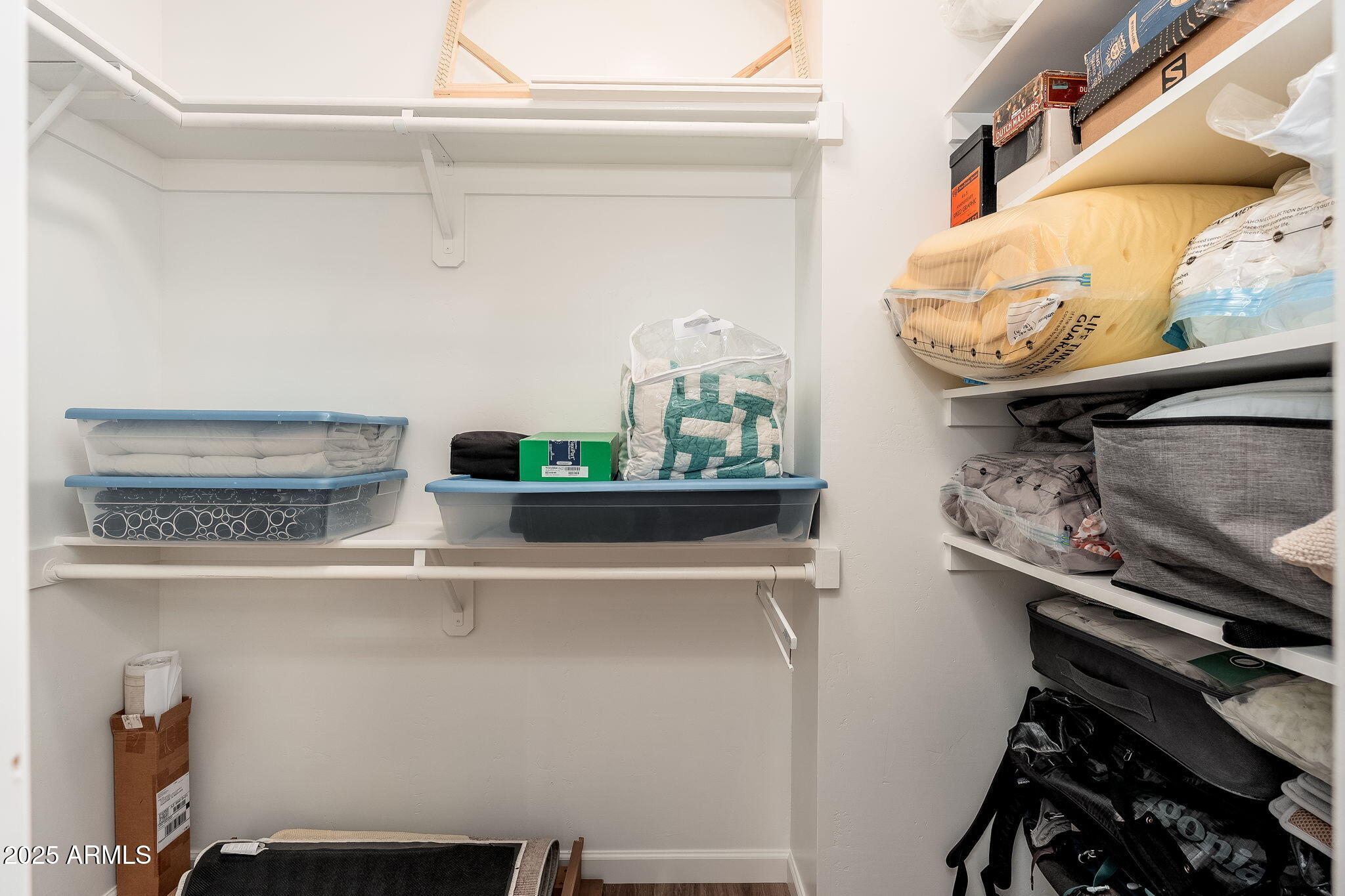 Flagstaff, Arizona, 86004, United States, 5 Bedrooms Bedrooms, ,4 BathroomsBathrooms,Residential,Active,1894165