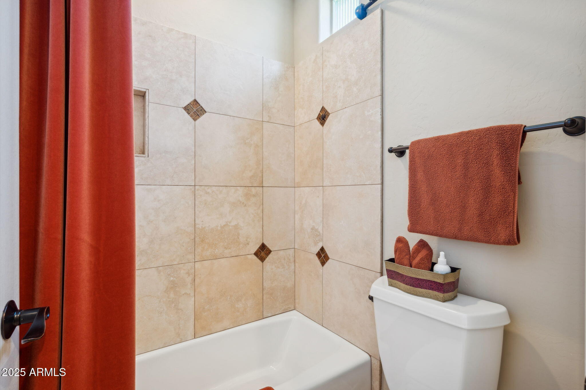 Scottsdale, Arizona, 85255, United States, 3 Bedrooms Bedrooms, ,4 BathroomsBathrooms,Residential,Contingent,2006977