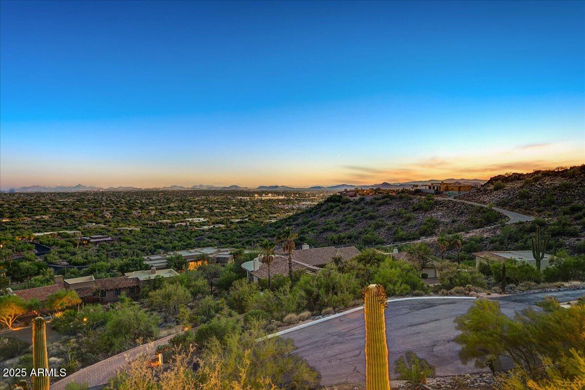 Carefree, Arizona, 85377, United States, 4 Bedrooms Bedrooms, ,5 BathroomsBathrooms,Residential,Active,1862909