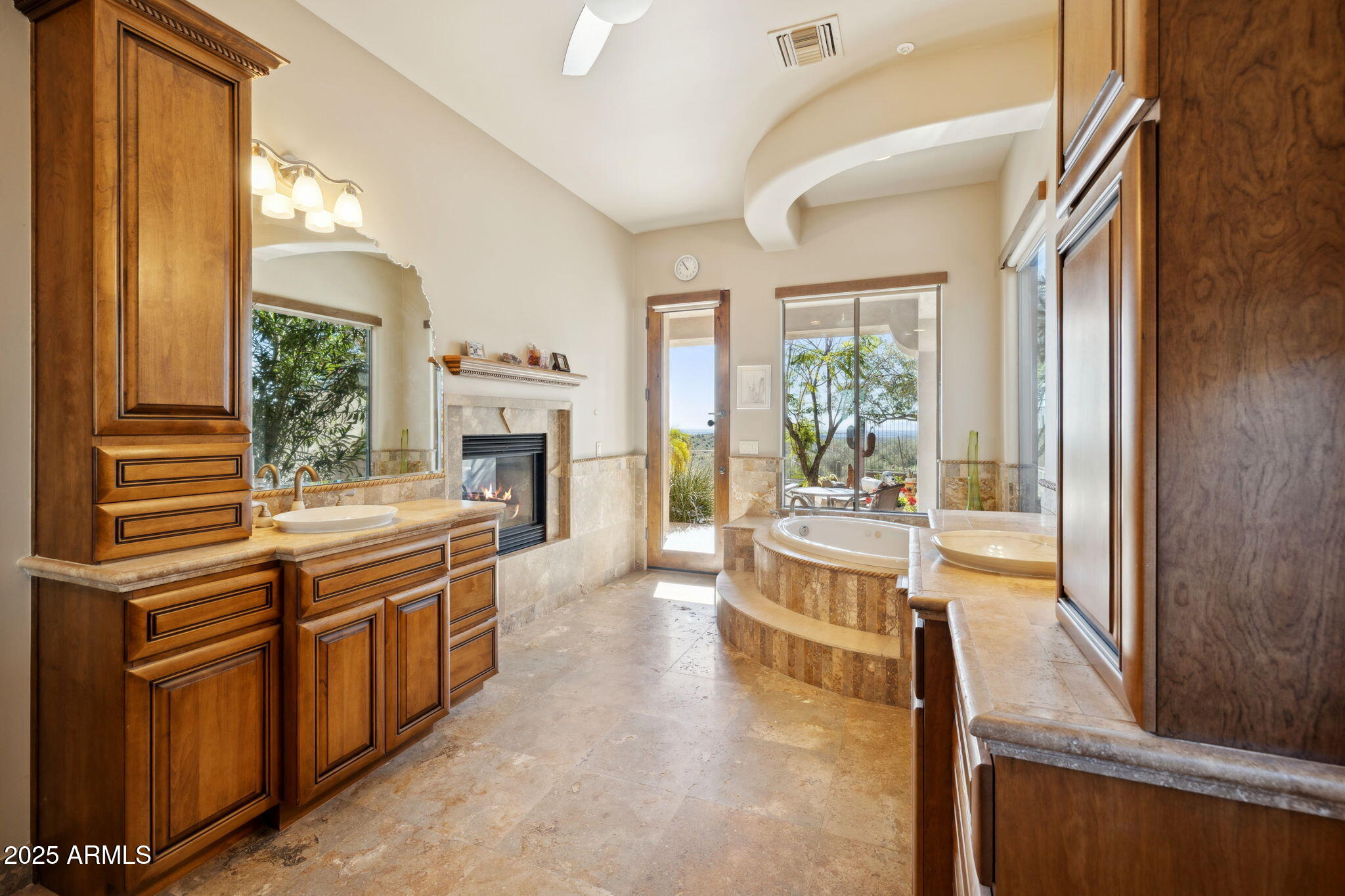 Fountain Hills, Arizona, 85268, United States, 4 Bedrooms Bedrooms, ,5 BathroomsBathrooms,Residential,Active,2003567