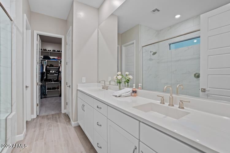 Scottsdale, Arizona, 85254, United States, 4 Bedrooms Bedrooms, ,3 BathroomsBathrooms,Residential,Active,1900172