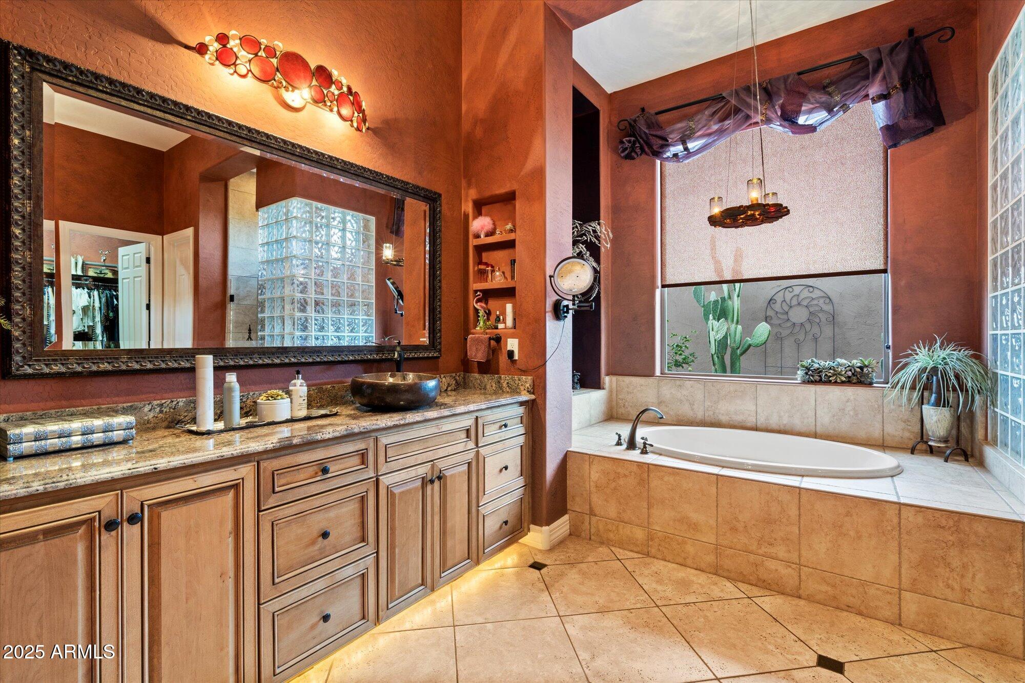 Anthem, Arizona, 85086, United States, 5 Bedrooms Bedrooms, ,5 BathroomsBathrooms,Residential,Active,1988479