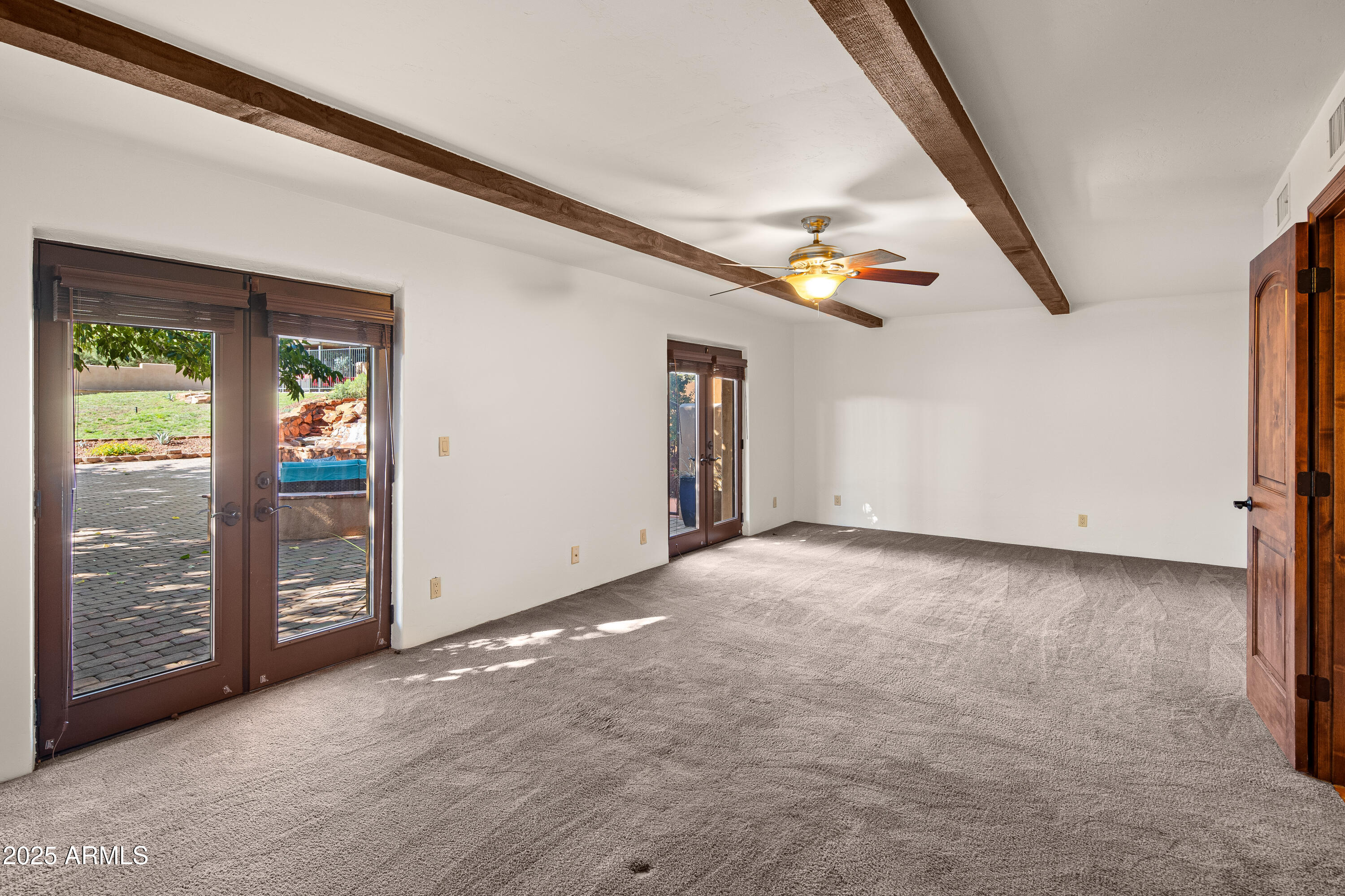 Sedona, Arizona, 86351, United States, 4 Bedrooms Bedrooms, ,4 BathroomsBathrooms,Residential,Active,1959511