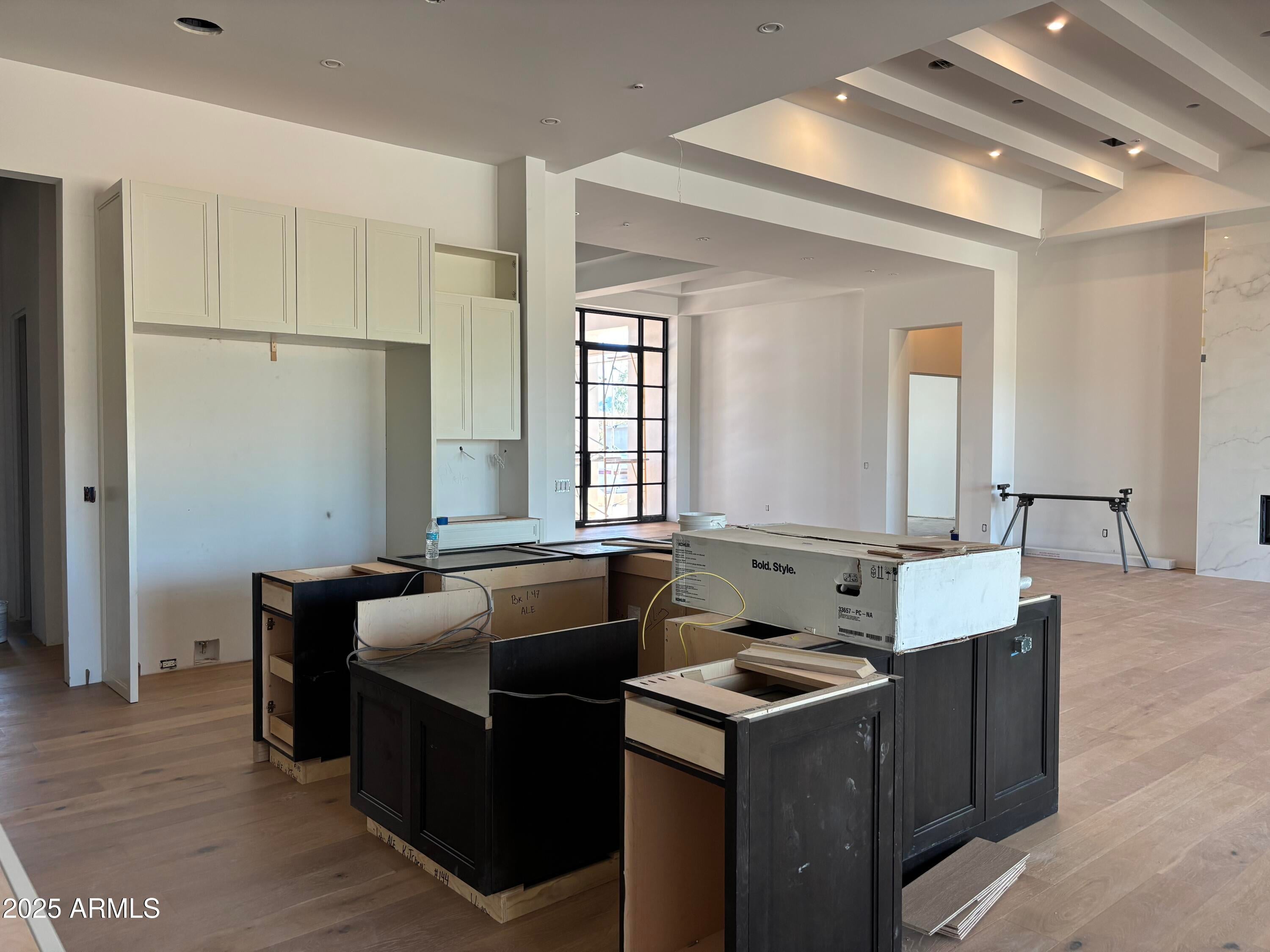 Paradise Valley, Arizona, 85253, United States, 6 Bedrooms Bedrooms, ,7 BathroomsBathrooms,Residential,Active,1863538