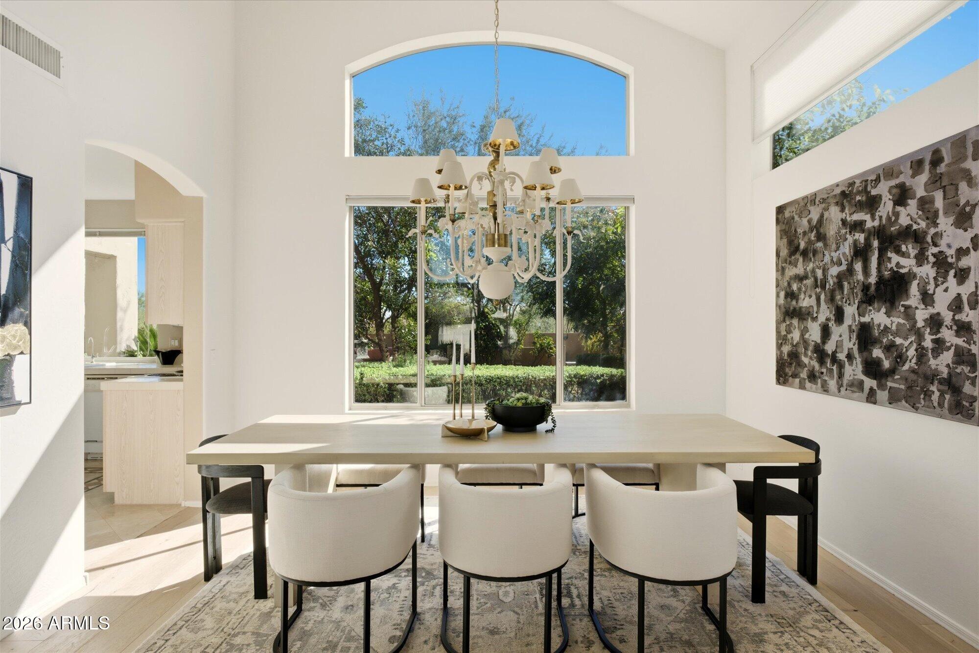 Scottsdale, Arizona, 85255, United States, 5 Bedrooms Bedrooms, ,3 BathroomsBathrooms,Residential,Contingent,2028545