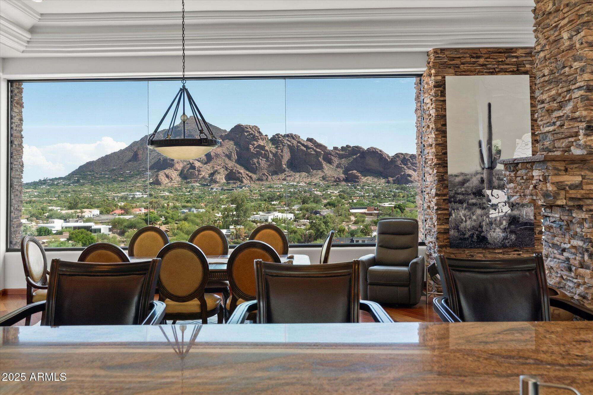 Paradise Valley, Arizona, 85253, United States, 6 Bedrooms Bedrooms, ,7 BathroomsBathrooms,Residential,Active,1946519