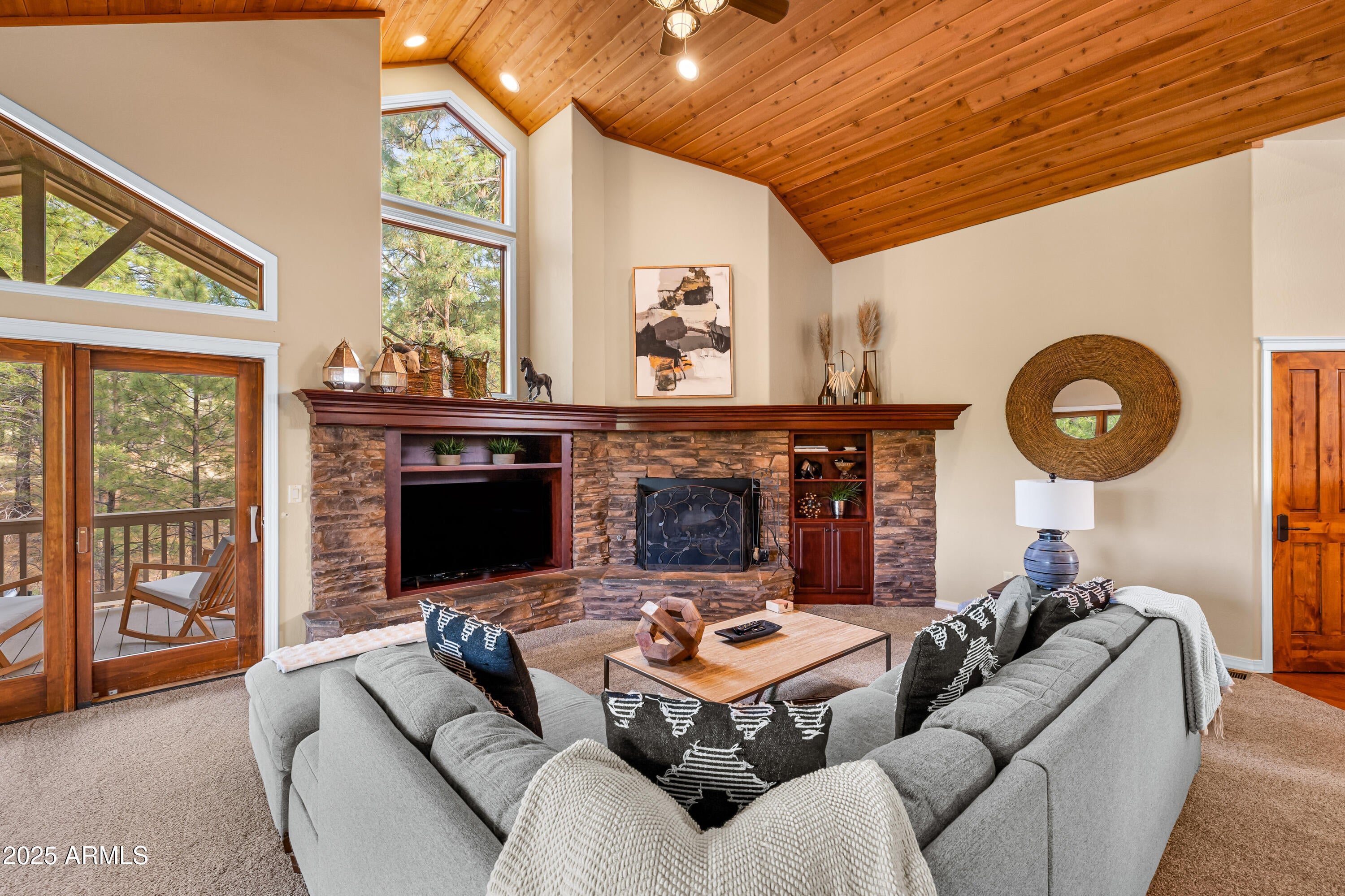Flagstaff, Arizona, 86004, United States, 5 Bedrooms Bedrooms, ,5 BathroomsBathrooms,Residential,Active,1834471