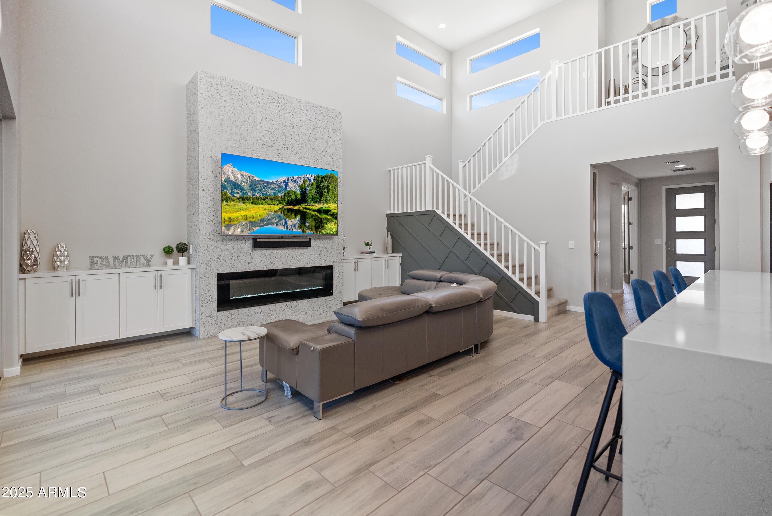 Phoenix, Arizona, 85050, United States, 4 Bedrooms Bedrooms, ,4 BathroomsBathrooms,Residential,Active,1945861