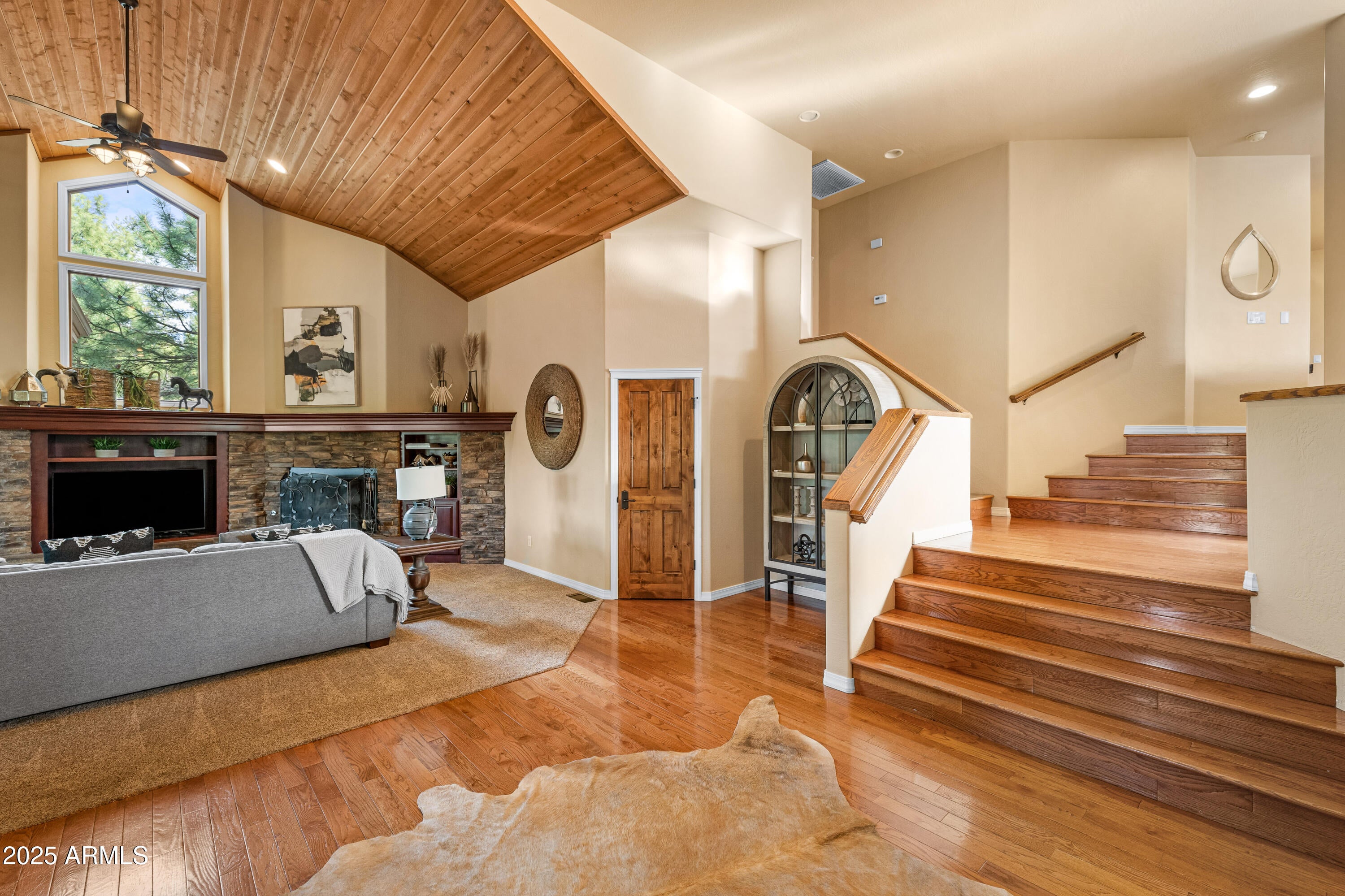 Flagstaff, Arizona, 86004, United States, 5 Bedrooms Bedrooms, ,5 BathroomsBathrooms,Residential,Active,1834471