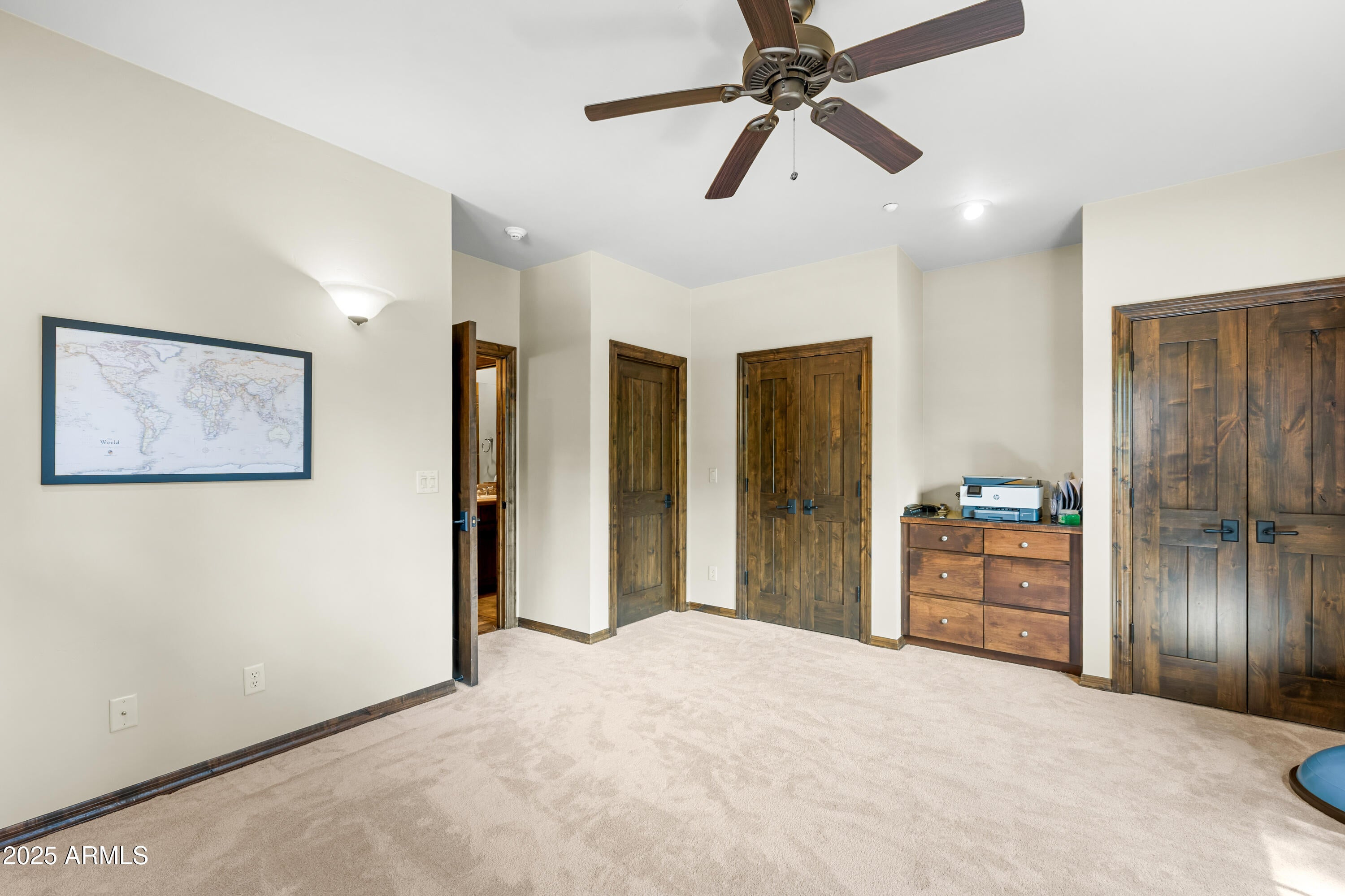 Flagstaff, Arizona, 86005, United States, 3 Bedrooms Bedrooms, ,3 BathroomsBathrooms,Residential,Active,1929679