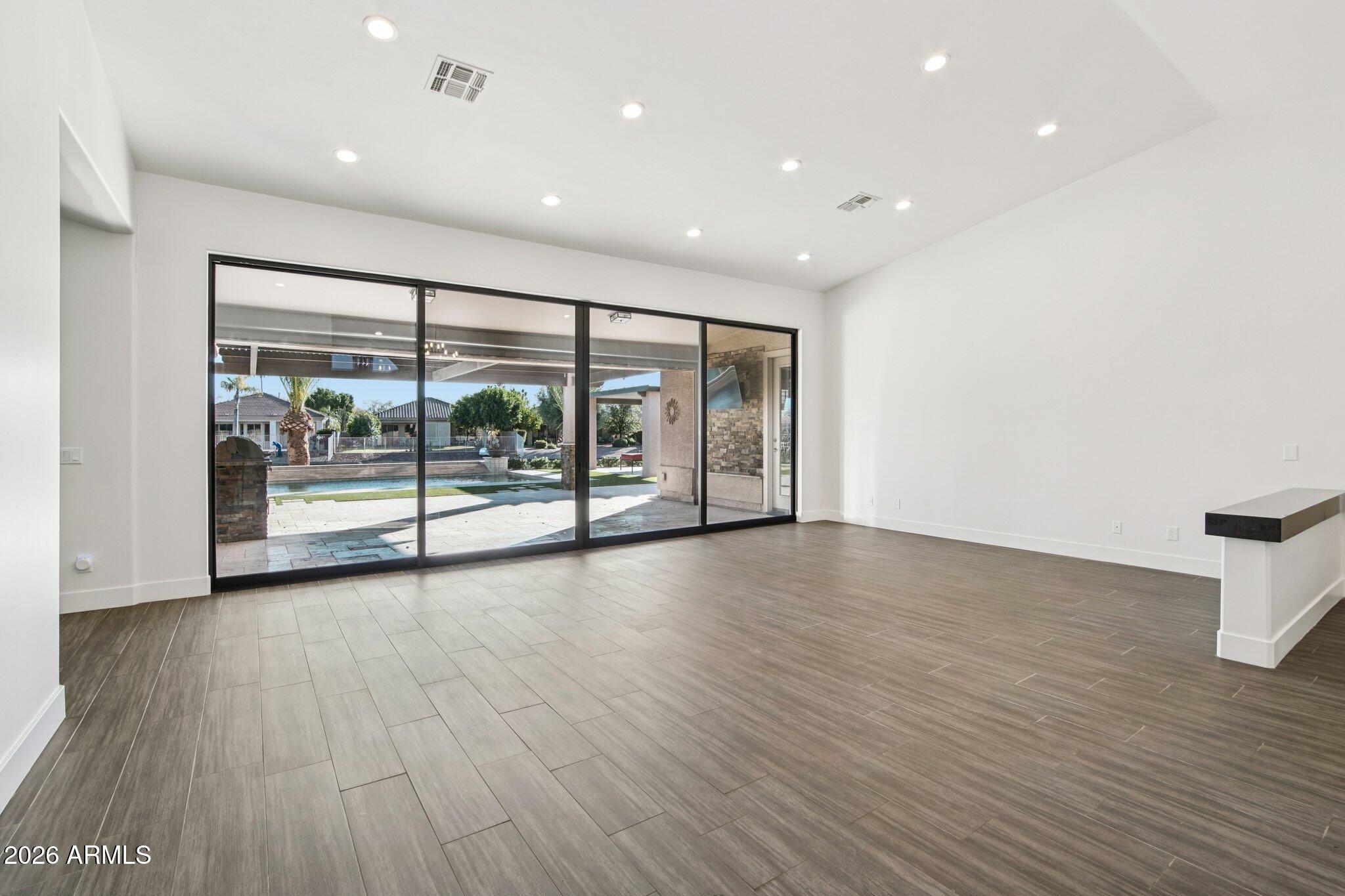 Glendale, Arizona, 85308, United States, 4 Bedrooms Bedrooms, ,3 BathroomsBathrooms,Residential,Active,2012904