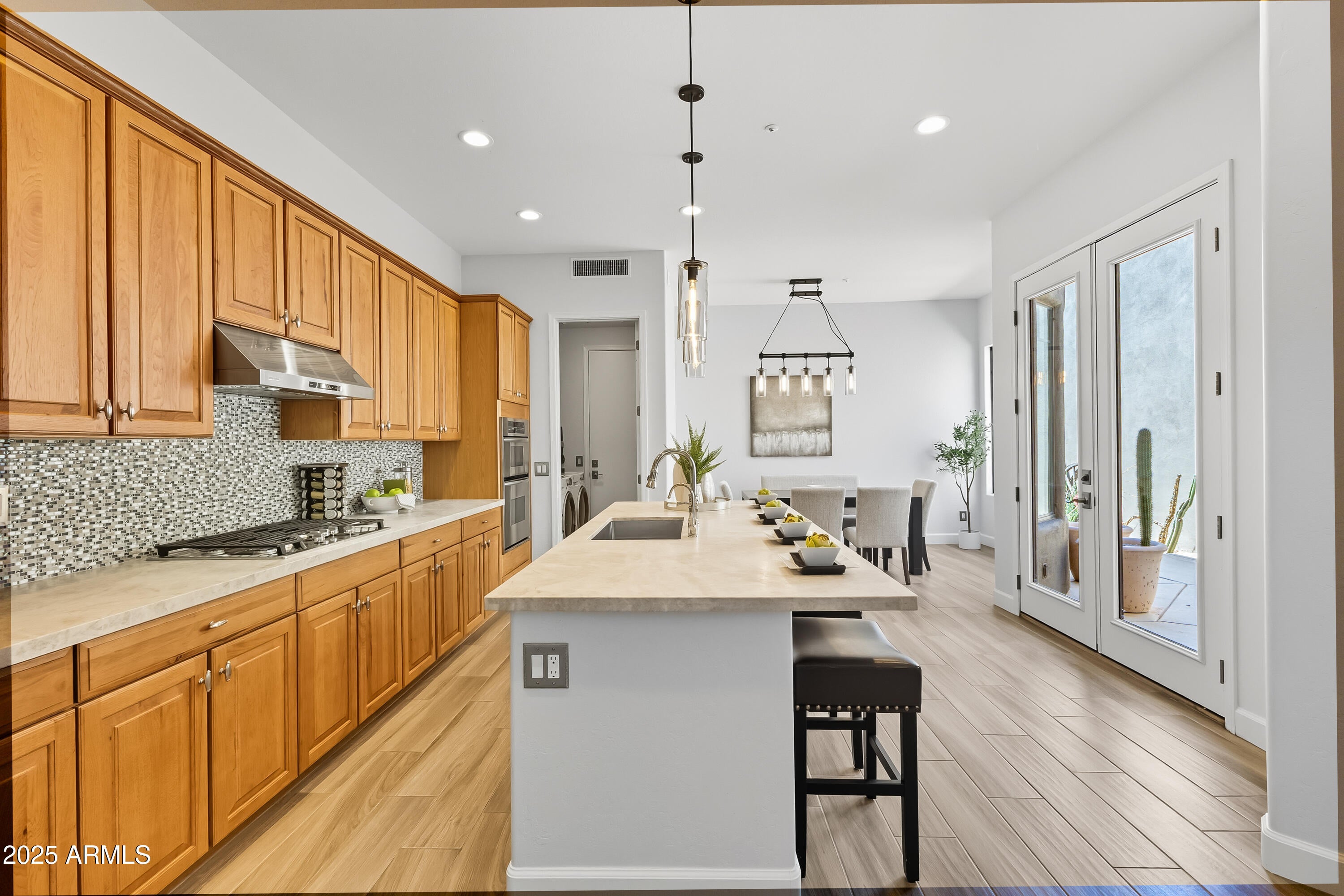 Scottsdale, Arizona, 85255, United States, 3 Bedrooms Bedrooms, ,4 BathroomsBathrooms,Residential,Active,1945073