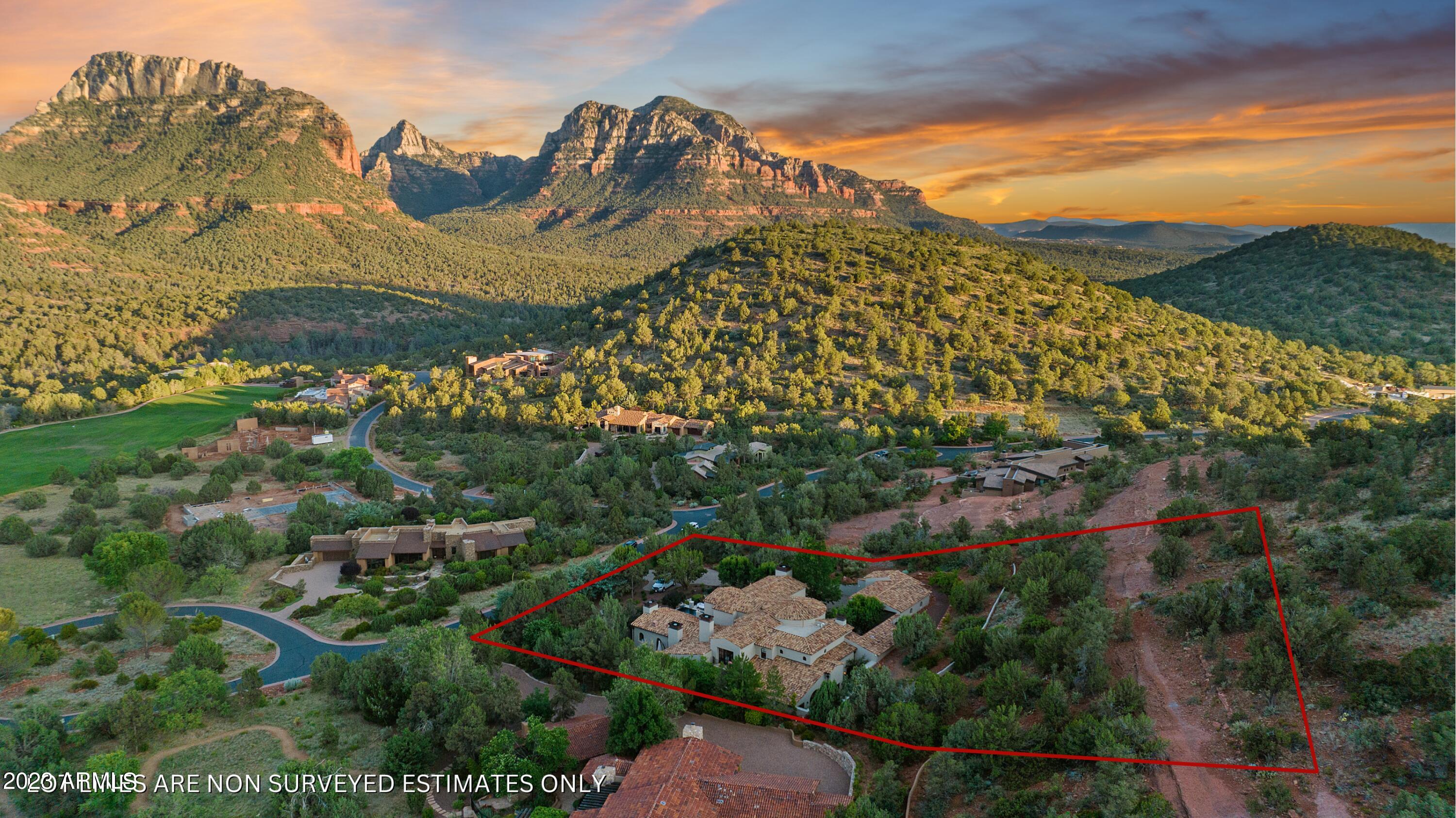 Sedona, Arizona, 86336, United States, 4 Bedrooms Bedrooms, ,6 BathroomsBathrooms,Residential,Active,1945095