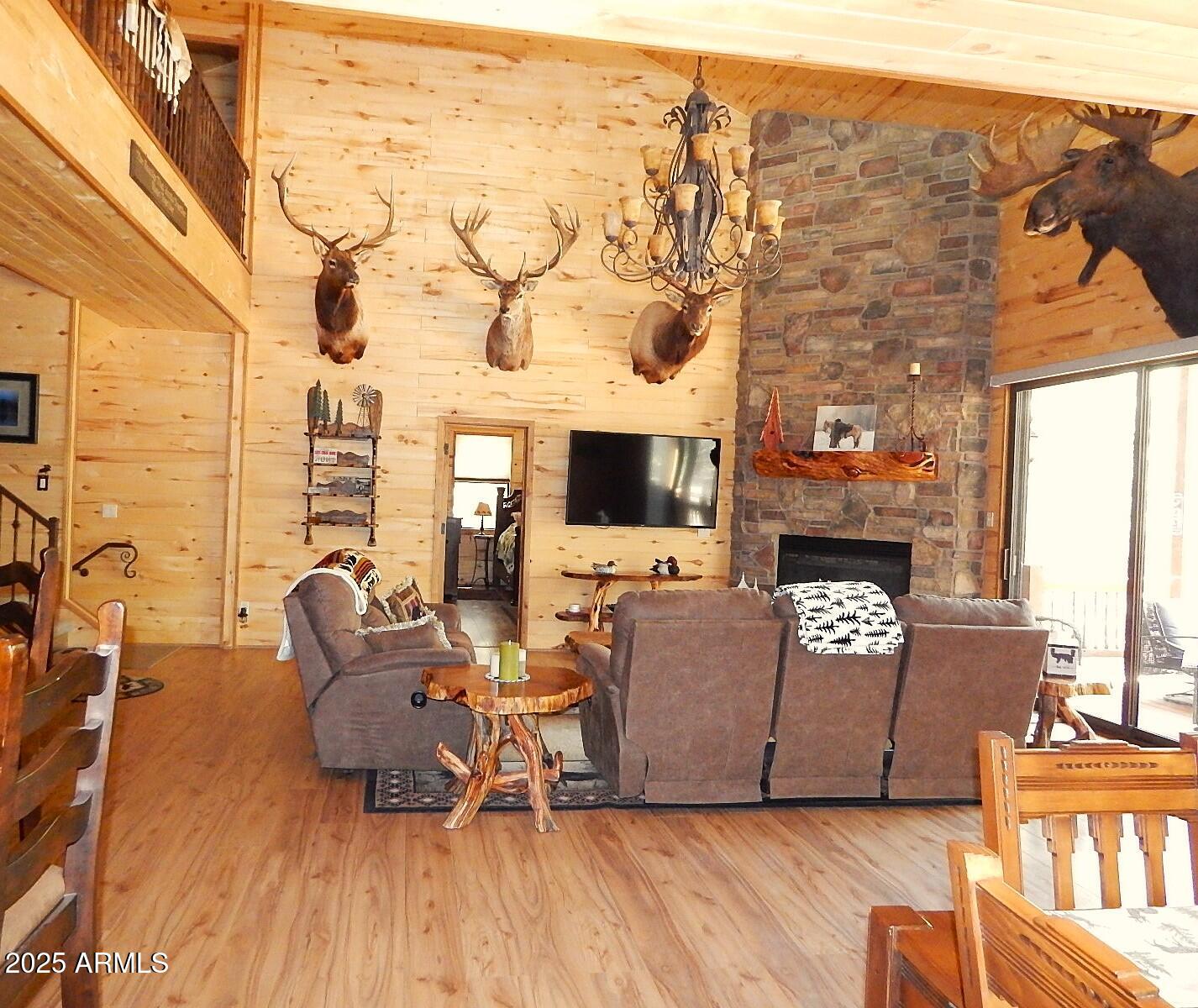 Forest Lakes, Arizona, 85931, United States, 4 Bedrooms Bedrooms, ,4 BathroomsBathrooms,Residential,Active,1771475