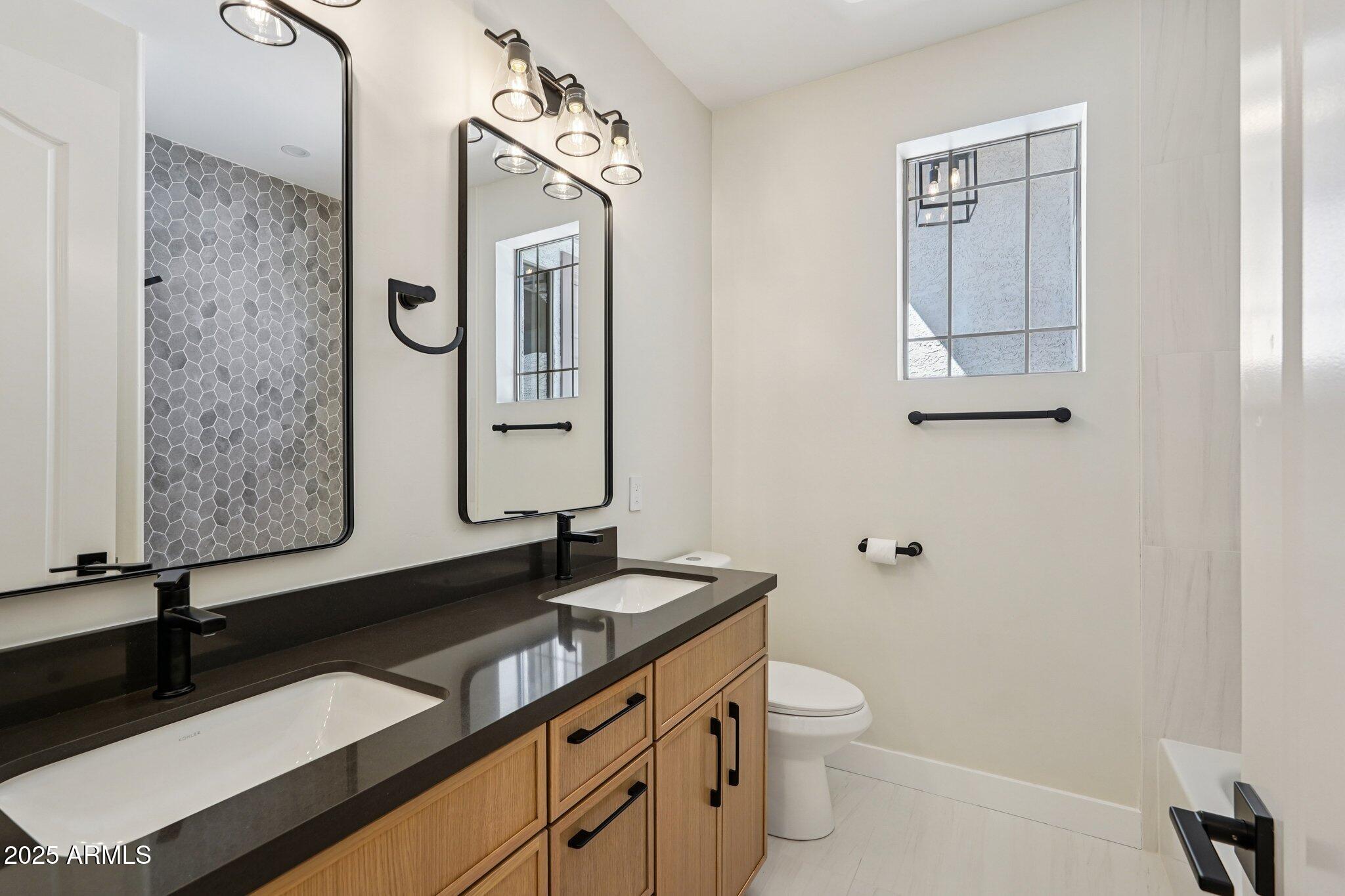 Glendale, Arizona, 85308, United States, 5 Bedrooms Bedrooms, ,4 BathroomsBathrooms,Residential,Active,1945319