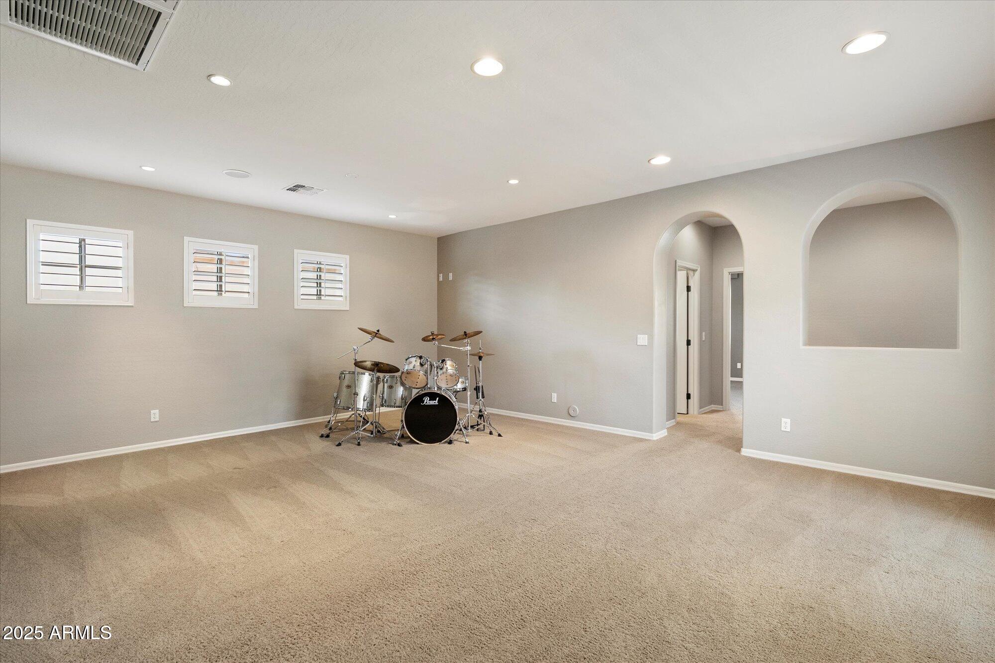 Phoenix, Arizona, 85050, United States, 4 Bedrooms Bedrooms, ,4 BathroomsBathrooms,Residential,Active,1999268