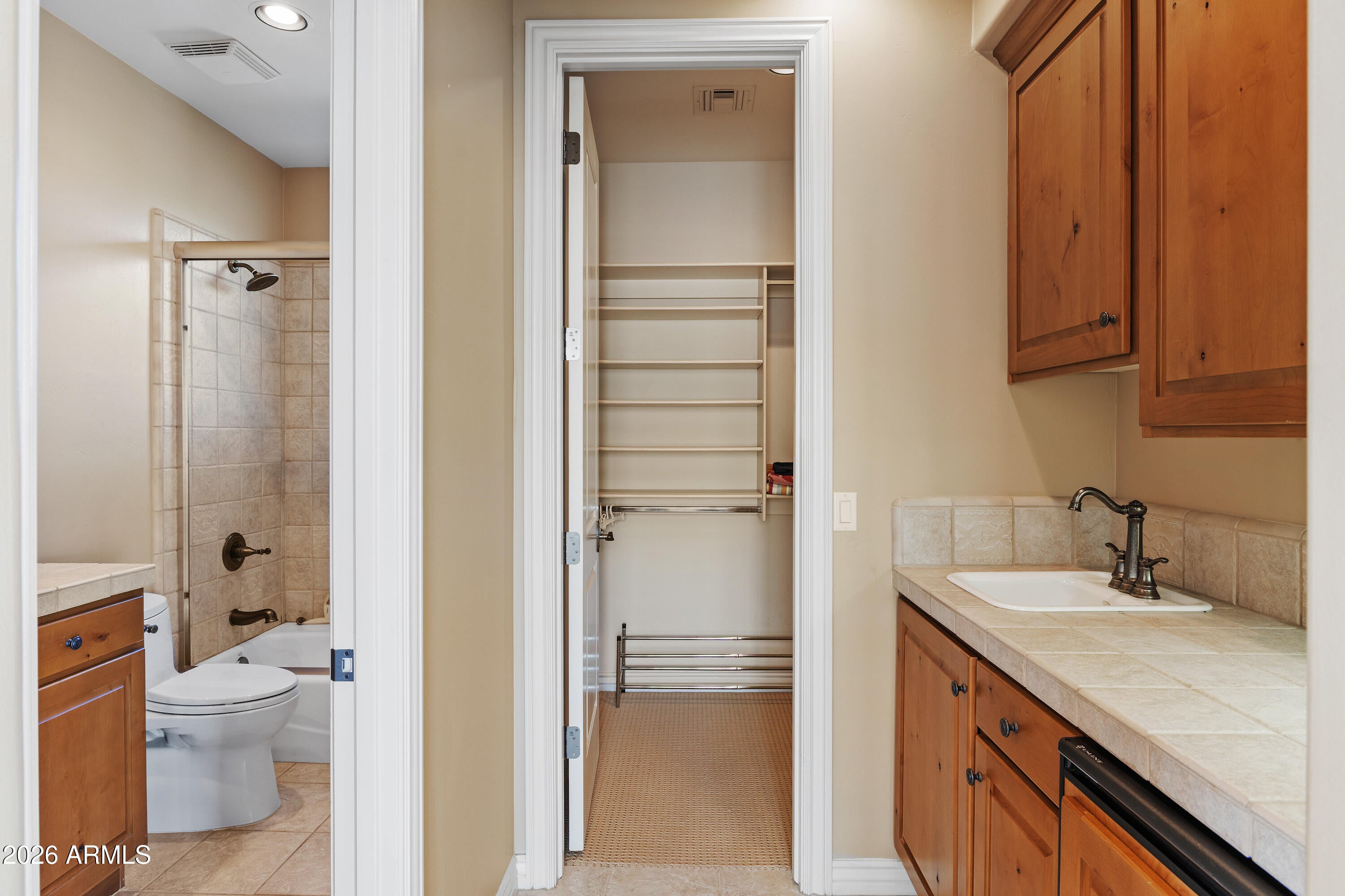 Scottsdale, Arizona, 85255, United States, 4 Bedrooms Bedrooms, ,5 BathroomsBathrooms,Residential,Active,2014179