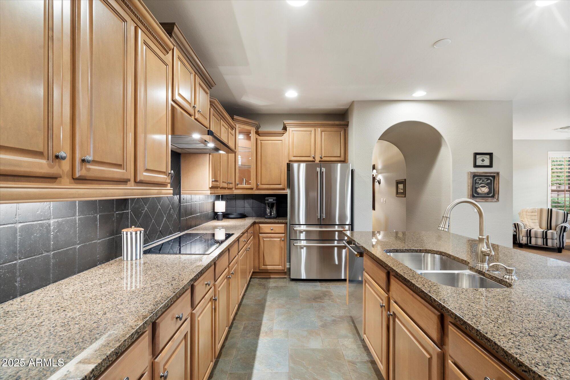 Phoenix, Arizona, 85050, United States, 4 Bedrooms Bedrooms, ,4 BathroomsBathrooms,Residential,Active,1999268