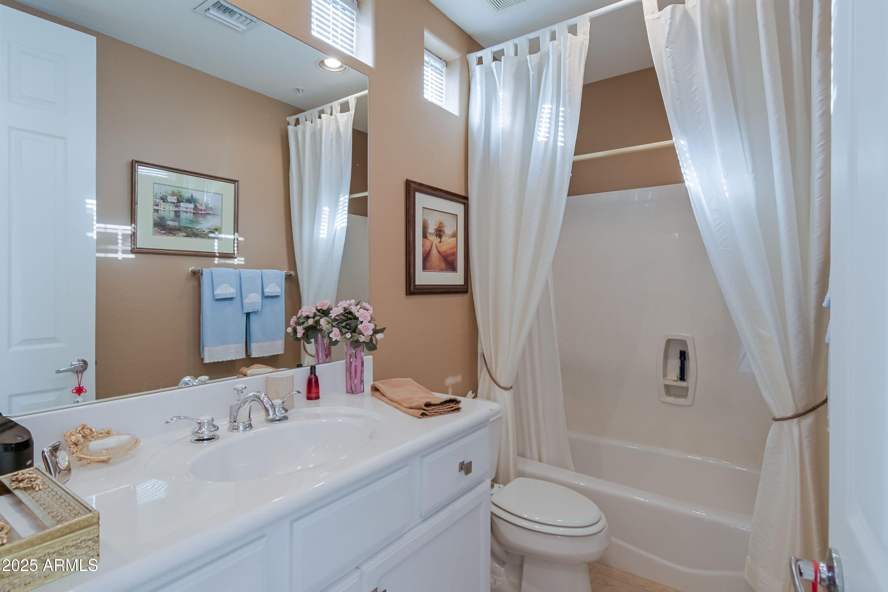 Scottsdale, Arizona, 85262, United States, 3 Bedrooms Bedrooms, ,4 BathroomsBathrooms,Residential,Active,1988454