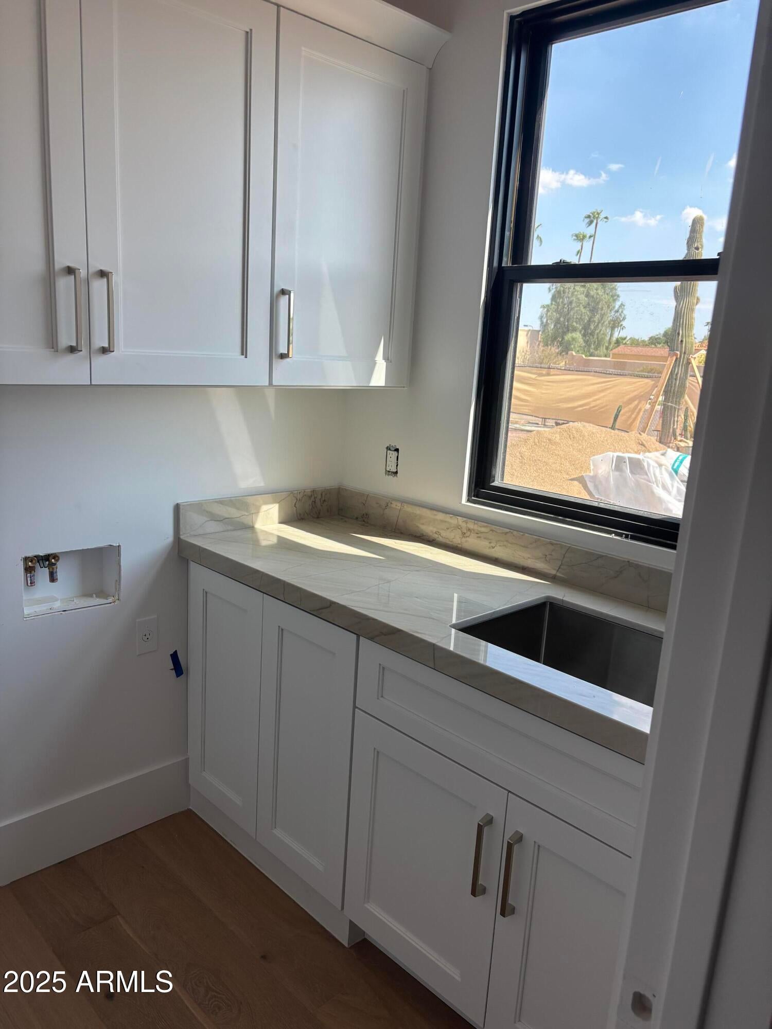 Paradise Valley, Arizona, 85253, United States, 6 Bedrooms Bedrooms, ,7 BathroomsBathrooms,Residential,Active,1863538