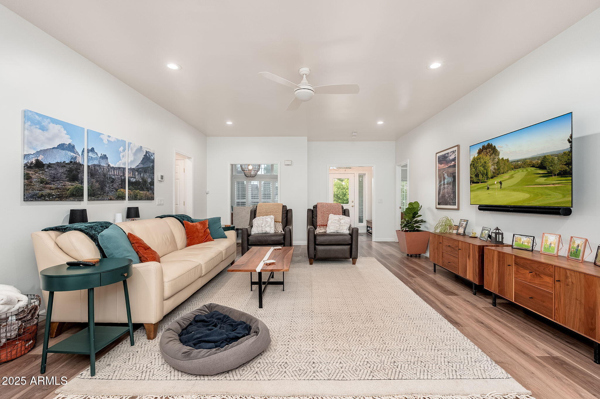 Flagstaff, Arizona, 86004, United States, 5 Bedrooms Bedrooms, ,4 BathroomsBathrooms,Residential,Active,1894165