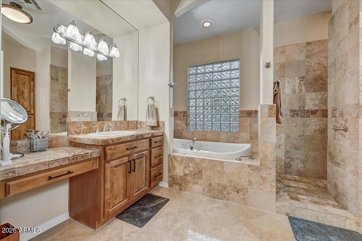 Scottsdale, Arizona, 85262, United States, 4 Bedrooms Bedrooms, ,4 BathroomsBathrooms,Residential,Active,2013933