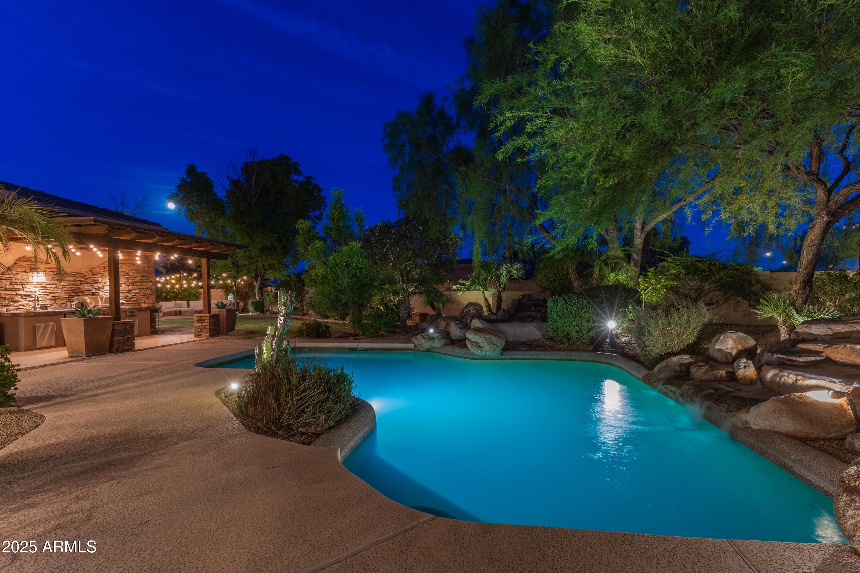 Scottsdale, Arizona, 85260, United States, 5 Bedrooms Bedrooms, ,5 BathroomsBathrooms,Residential,Active,1941373