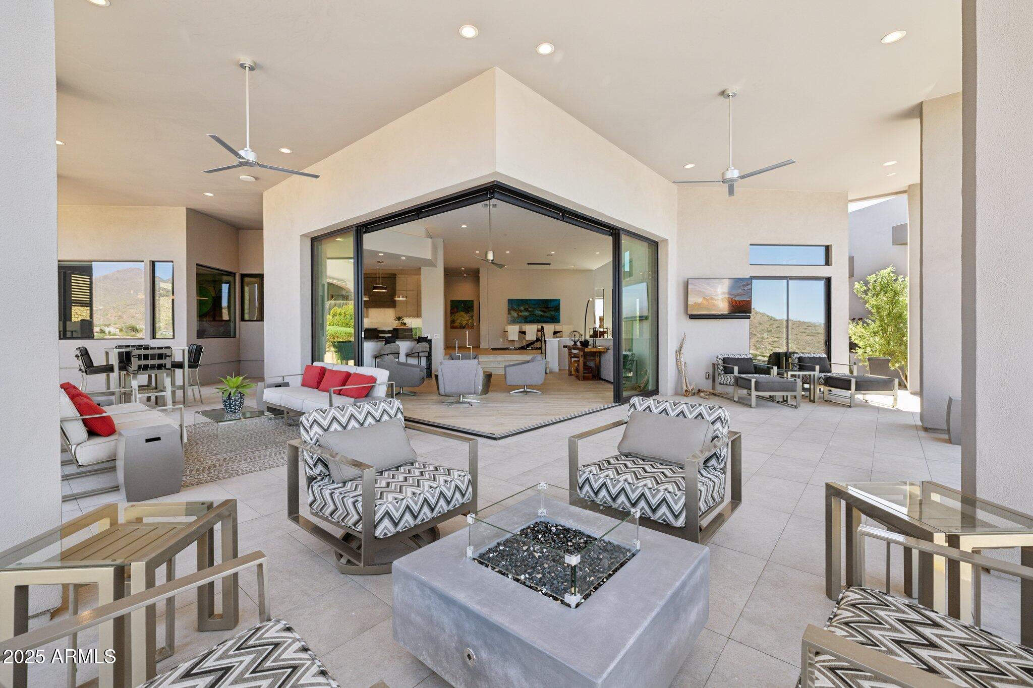 Fountain Hills, Arizona, 85268, United States, 4 Bedrooms Bedrooms, ,5 BathroomsBathrooms,Residential,Active,1951802