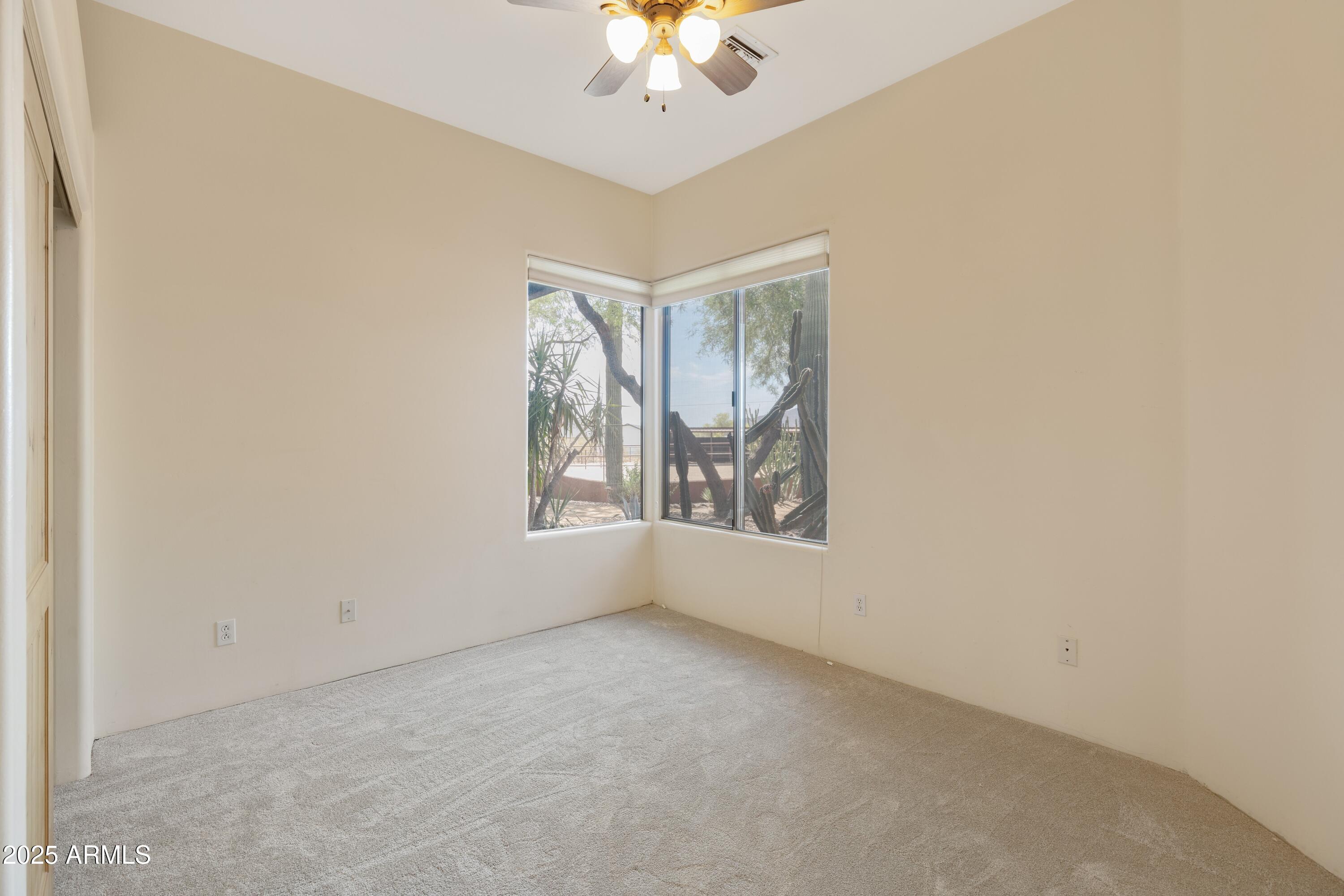 New River, Arizona, 85087, United States, 4 Bedrooms Bedrooms, ,3 BathroomsBathrooms,Residential,Active,1790921