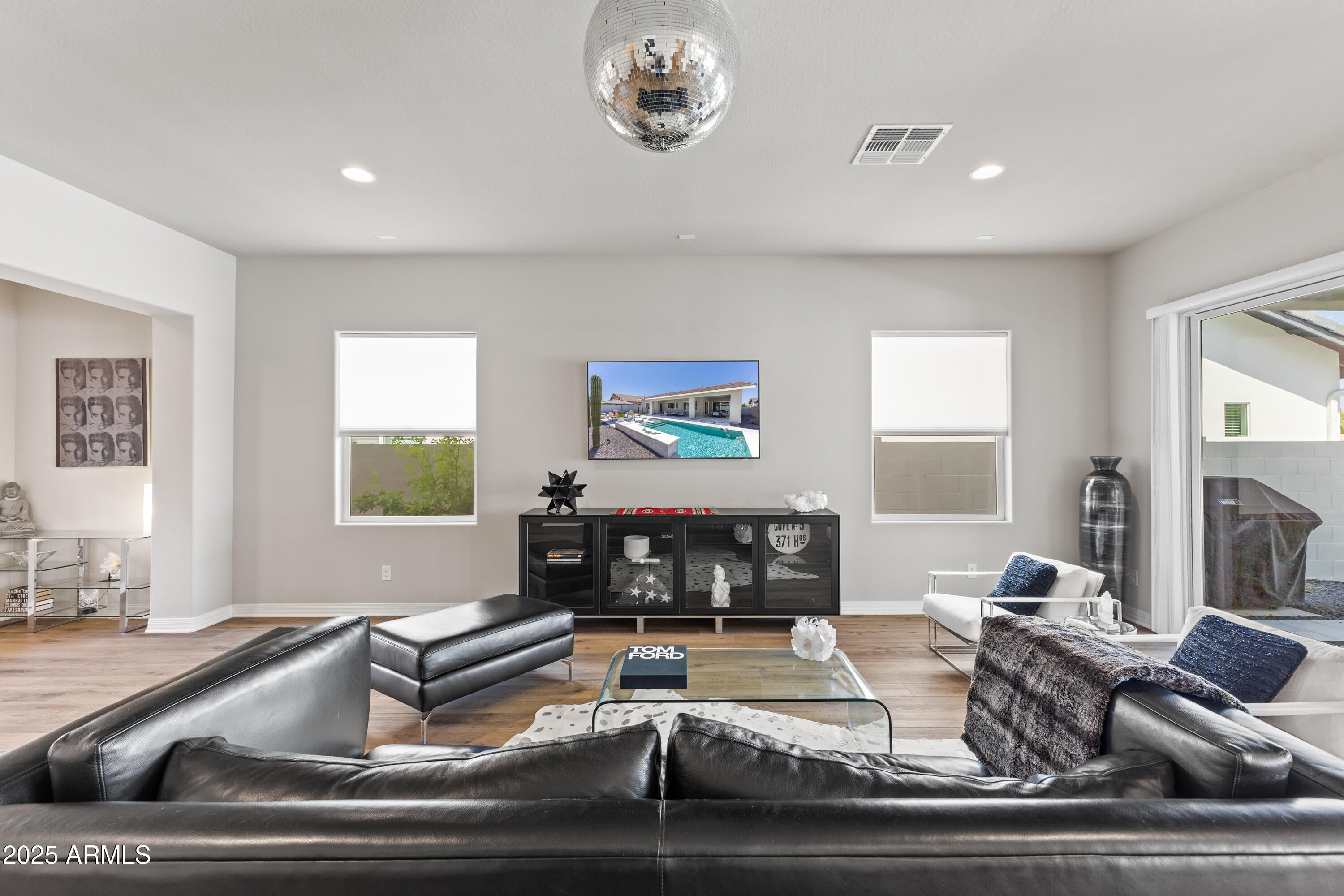 Cave Creek, Arizona, 85331, United States, 4 Bedrooms Bedrooms, ,4 BathroomsBathrooms,Residential,Active,1880309