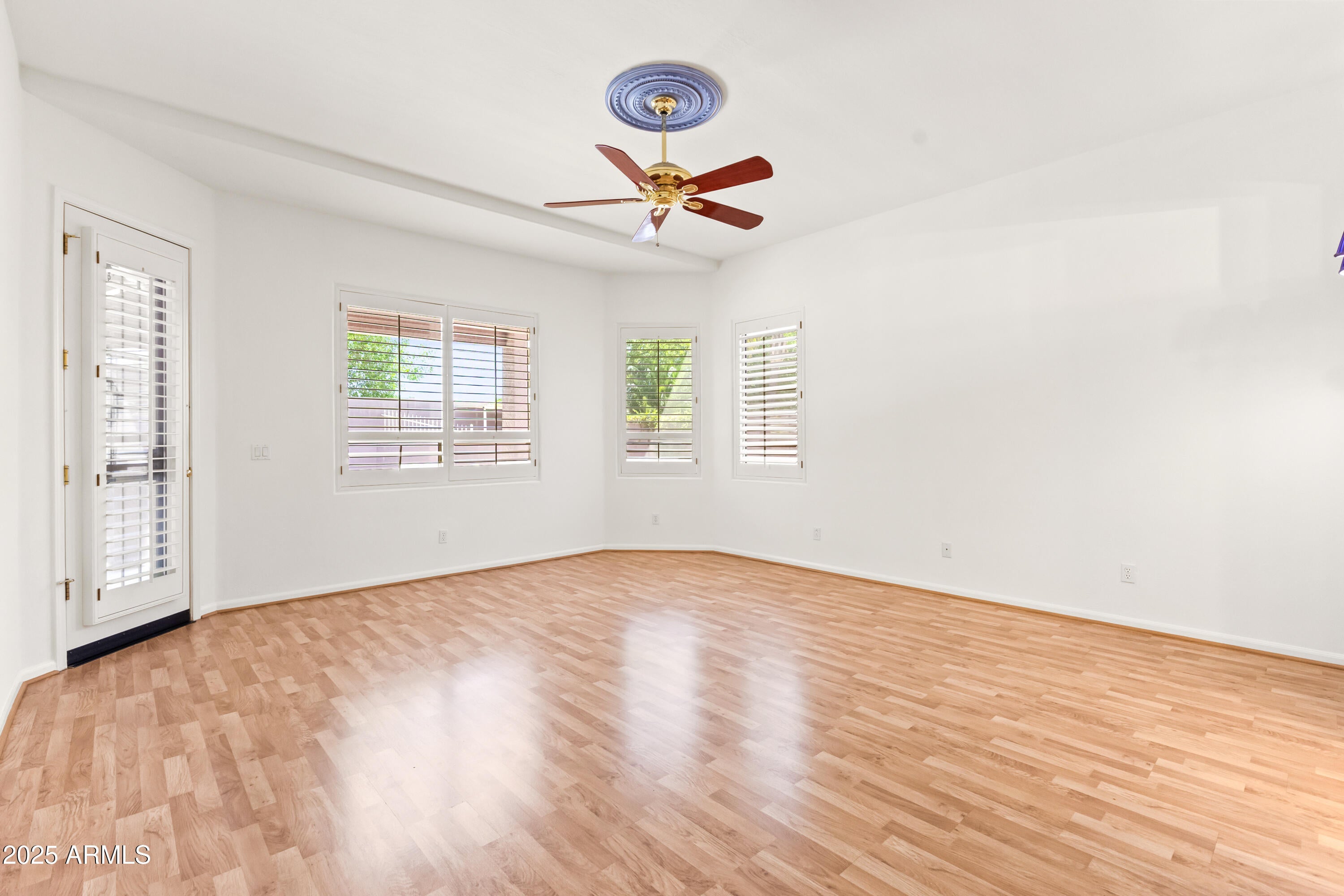 Scottsdale, Arizona, 85254, United States, 4 Bedrooms Bedrooms, ,3 BathroomsBathrooms,Residential,Active,1909908